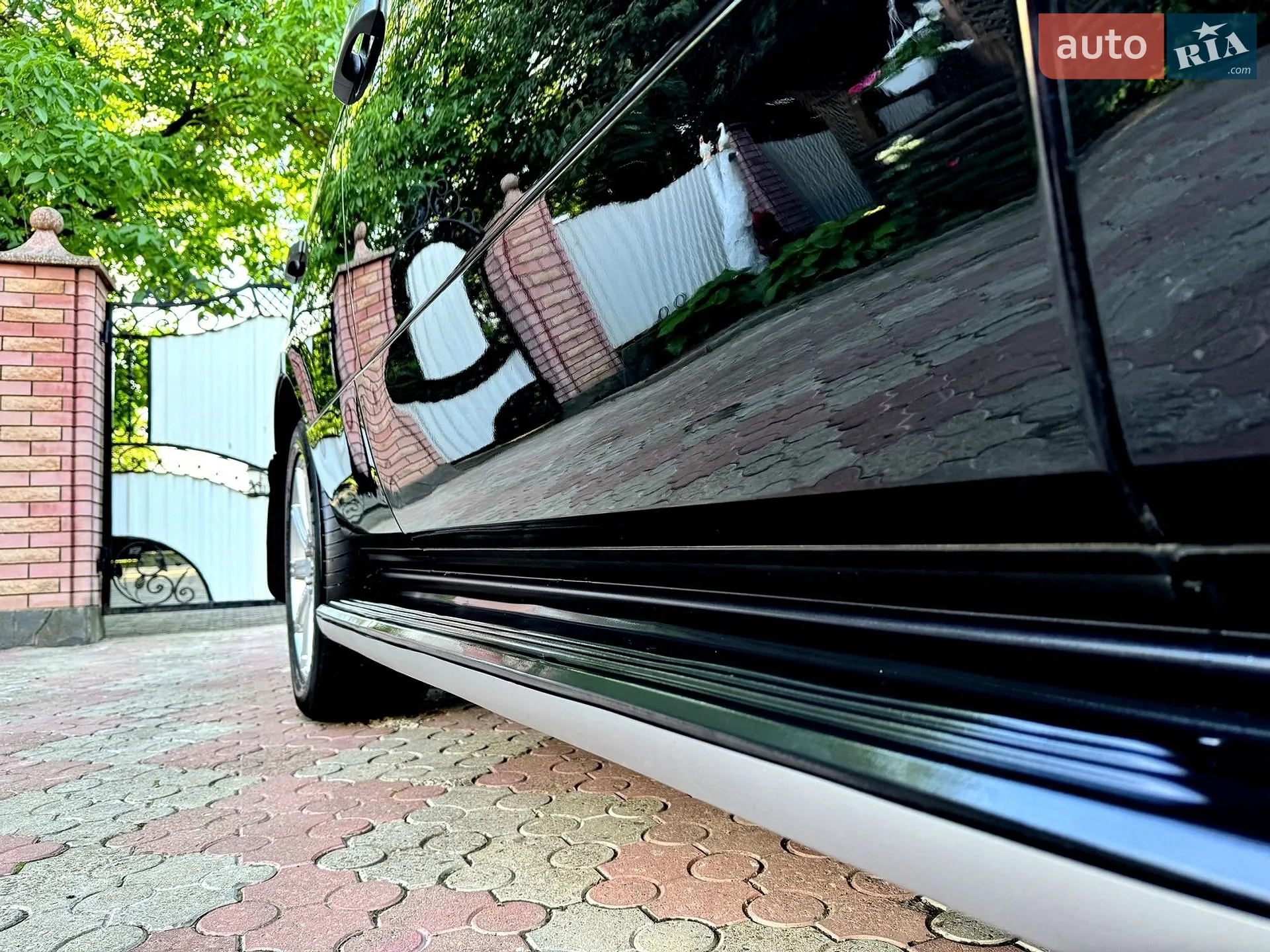 2010 Land Rover Range Rover - мініатюра 30
