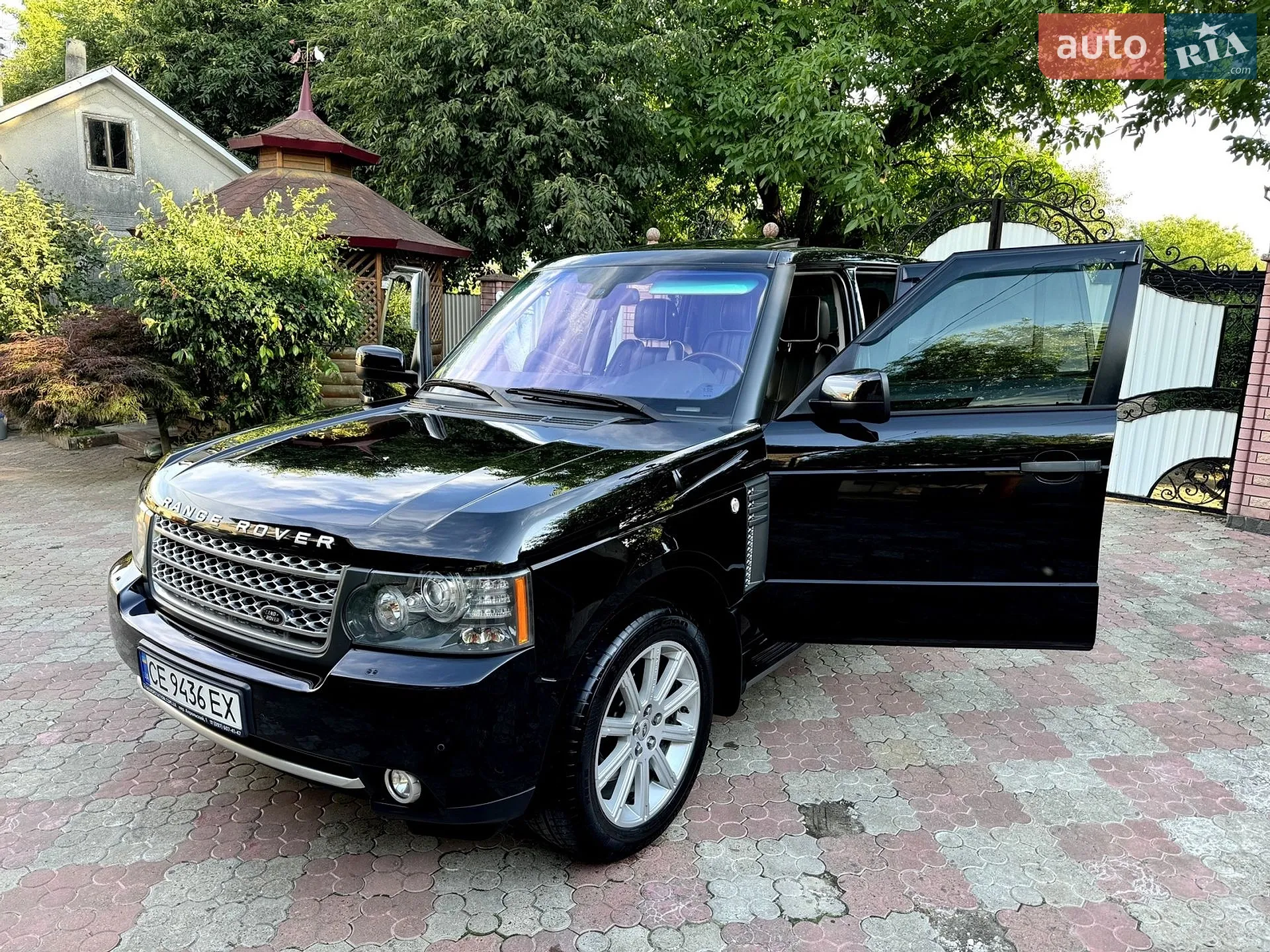 2010 Land Rover Range Rover - мініатюра 38