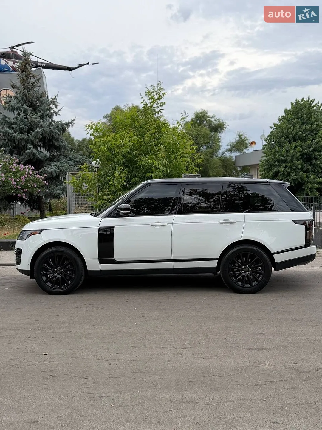 2018 Land Rover Range Rover - мініатюра 3