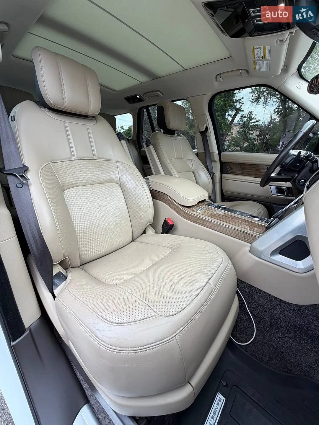 2018 Land Rover Range Rover - мініатюра 16