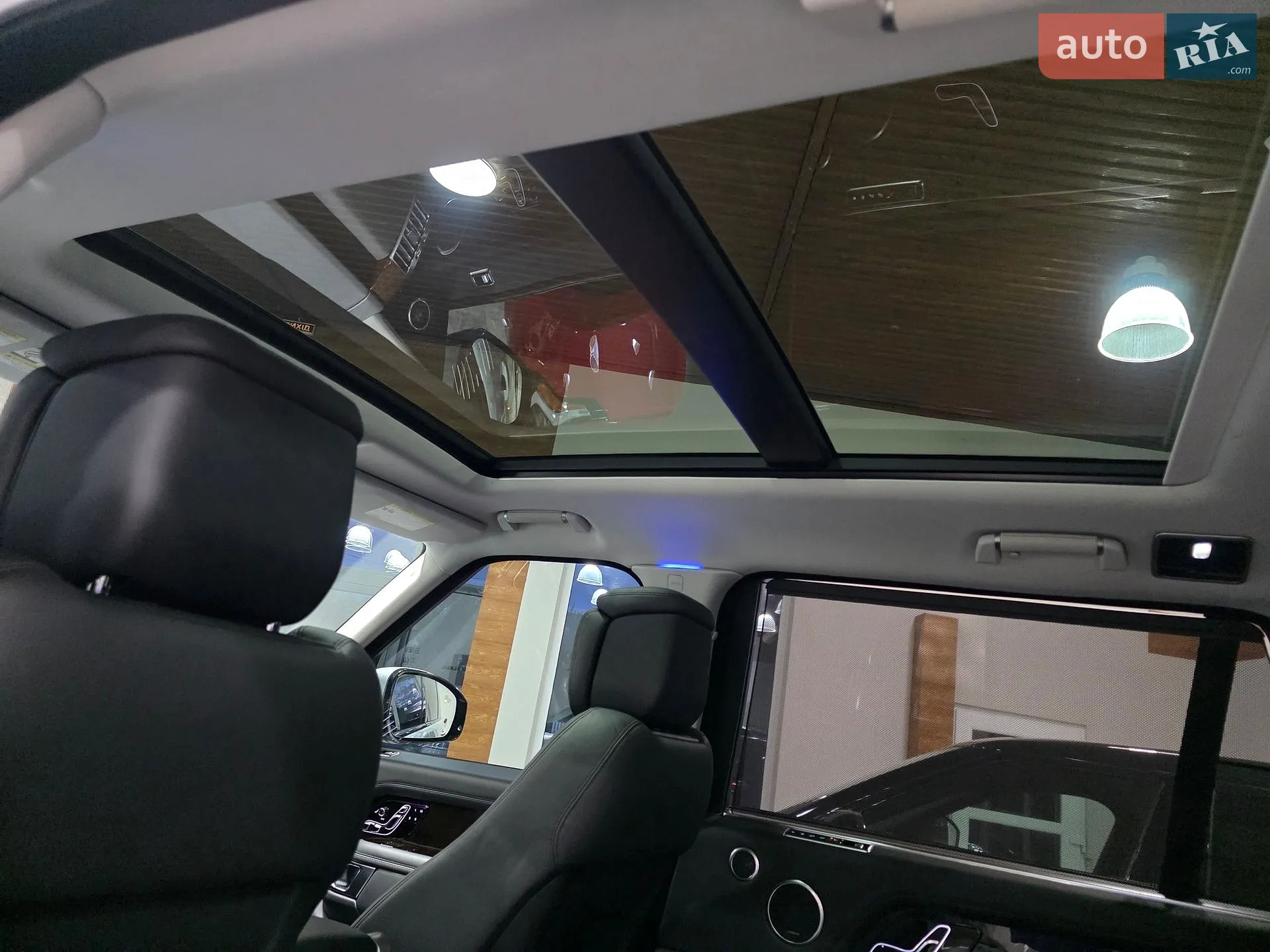 2019 Land Rover Range Rover - мініатюра 42