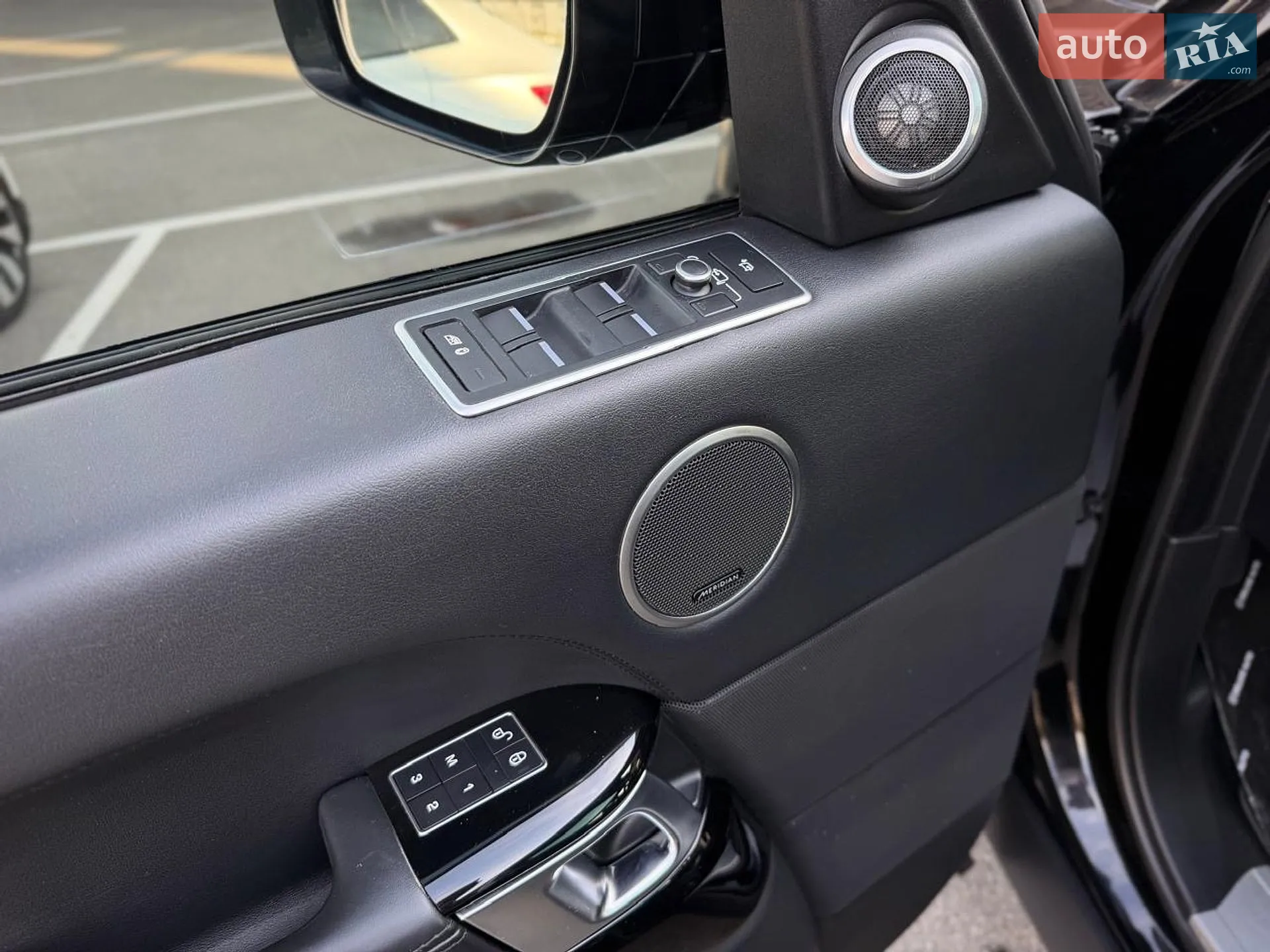 2016 Land Rover Range Rover - мініатюра 48