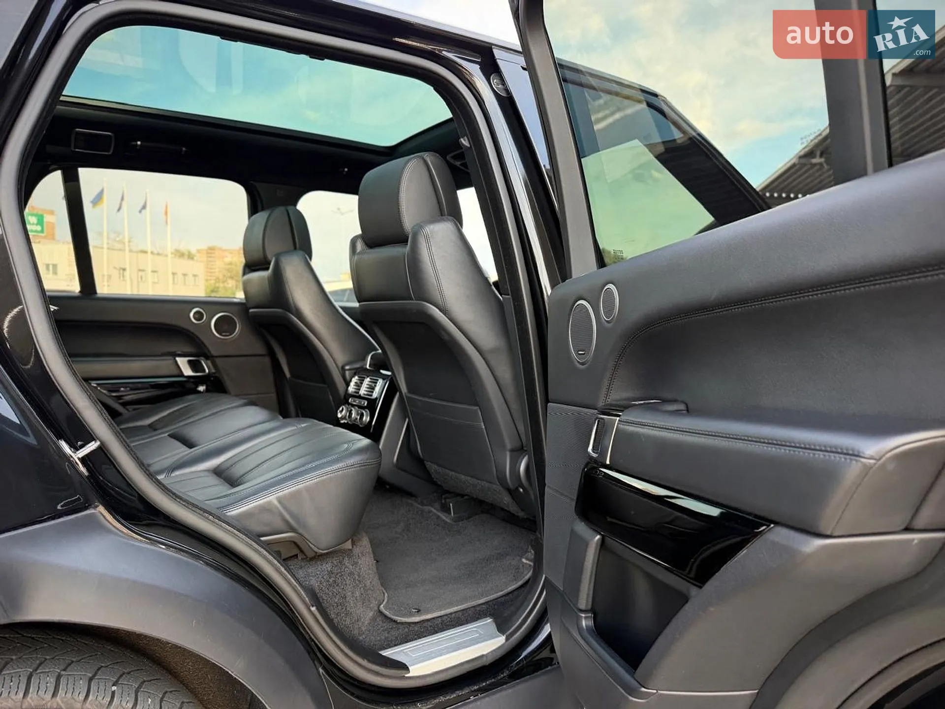 2016 Land Rover Range Rover - мініатюра 58