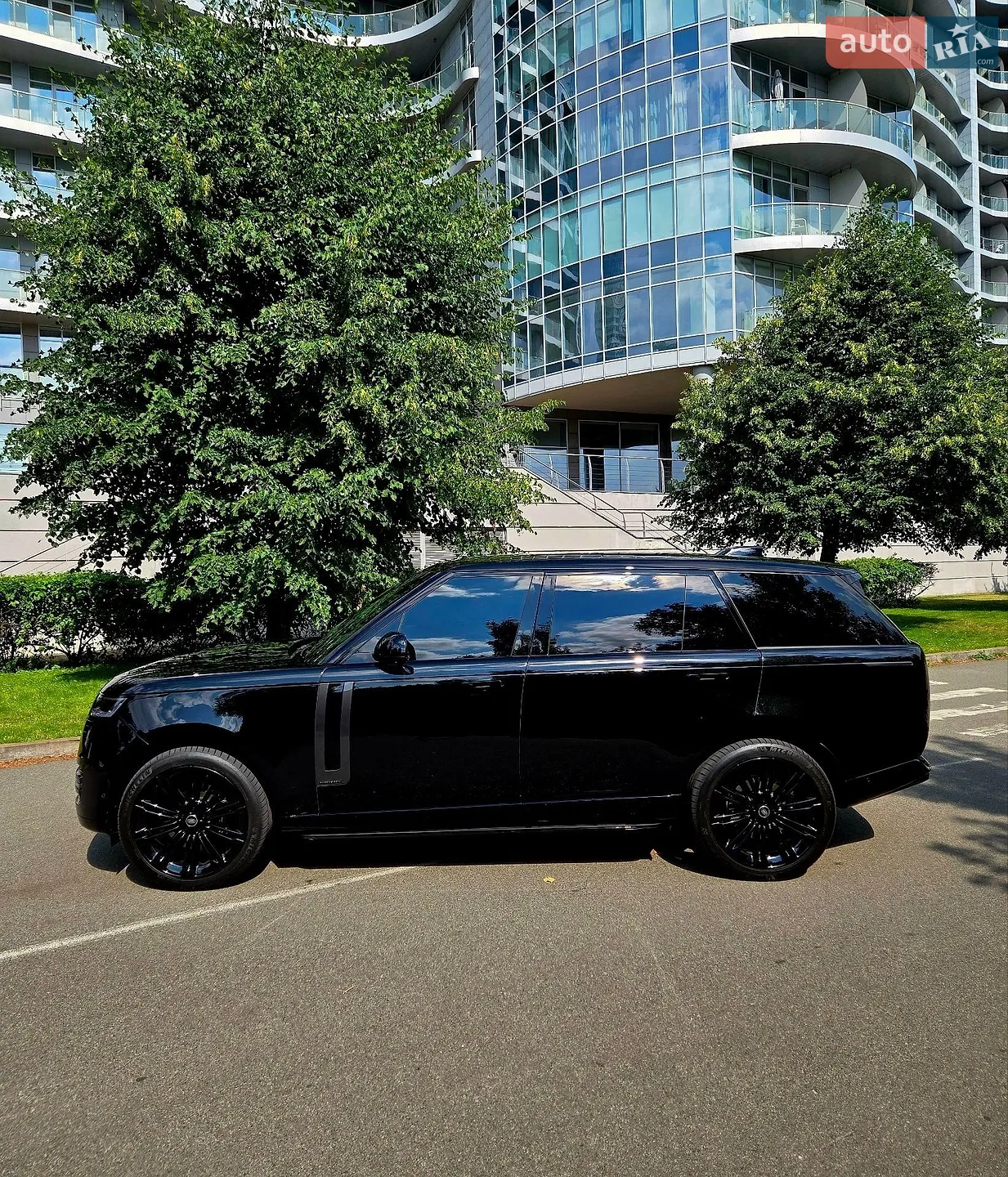 2025 Land Rover Range Rover - мініатюра 10