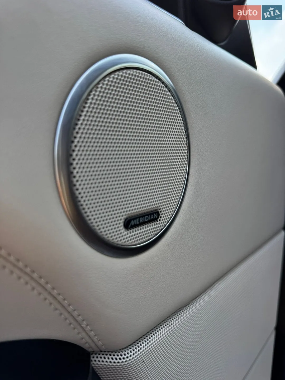 2014 Land Rover Range Rover - мініатюра 9