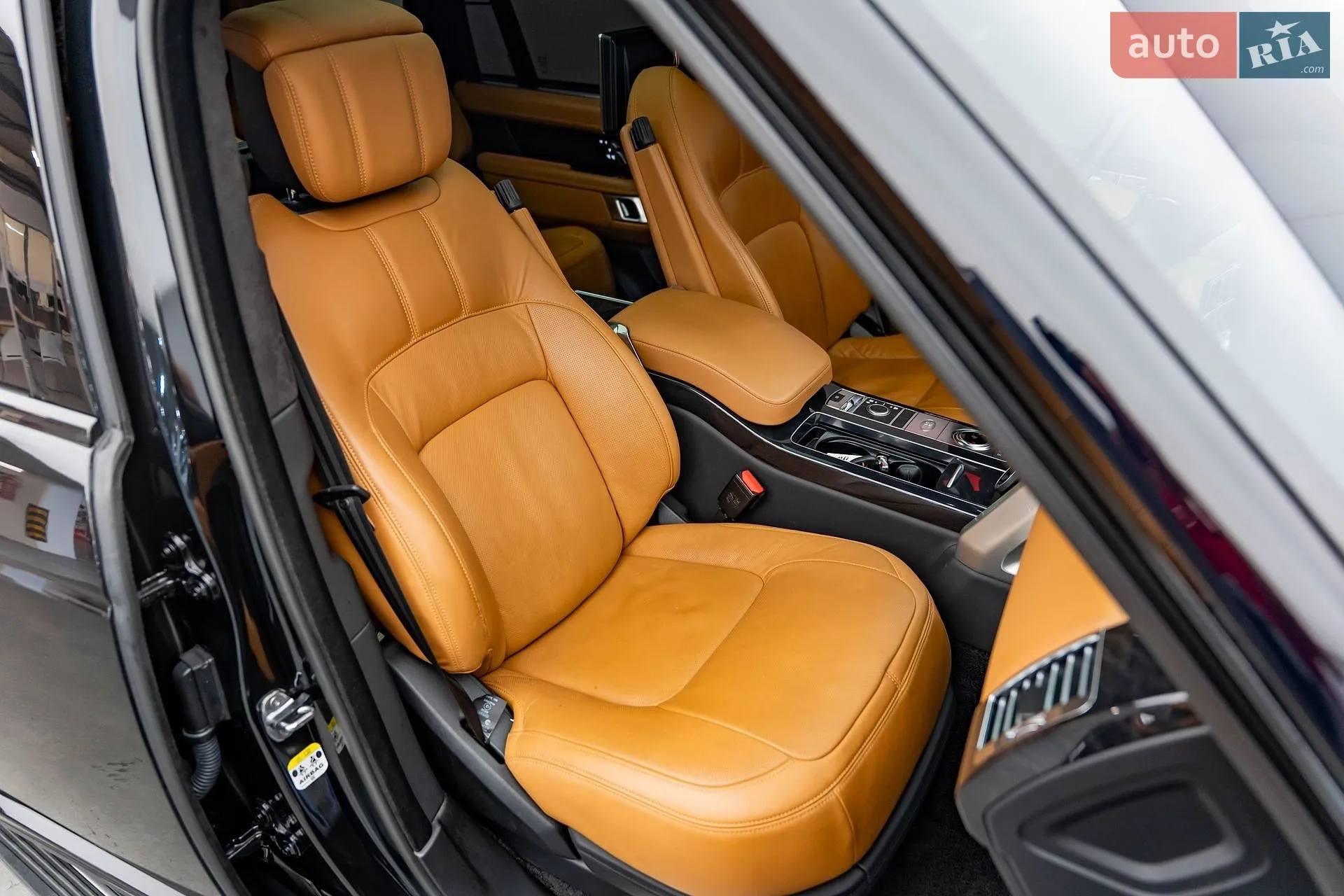 2019 Land Rover Range Rover - мініатюра 25