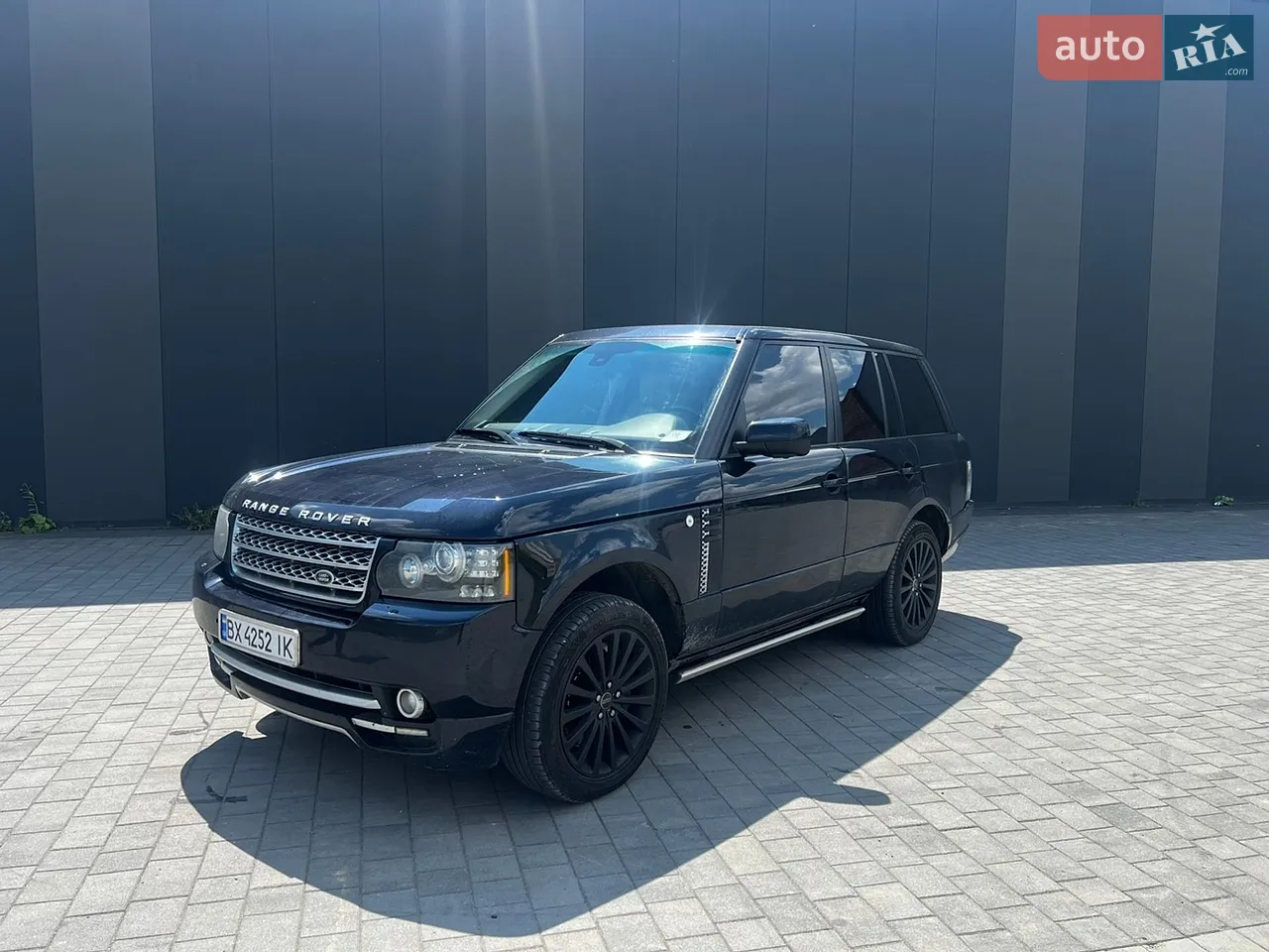 2010 Land Rover Range Rover - мініатюра 23