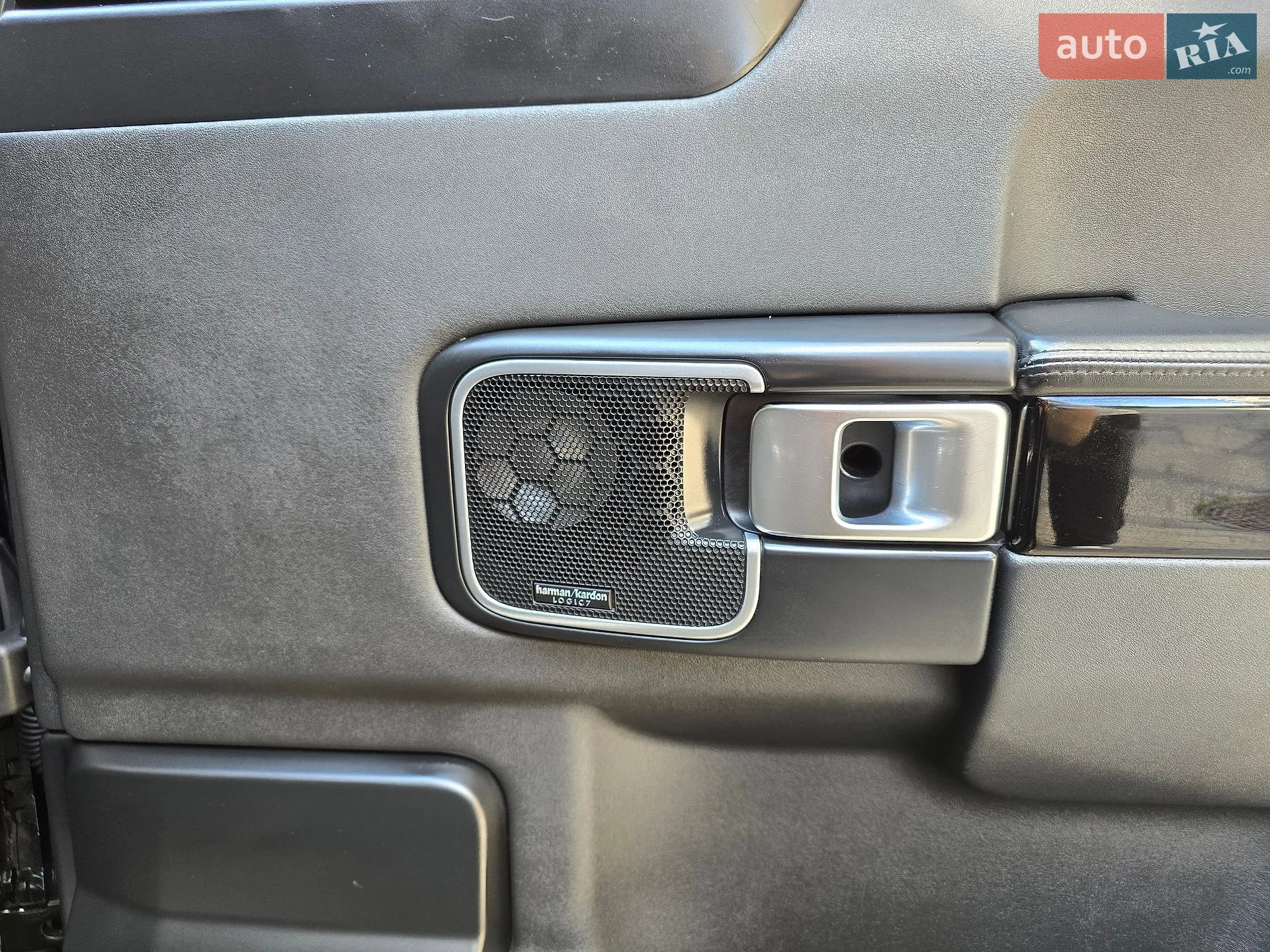 2010 Land Rover Range Rover - мініатюра 69