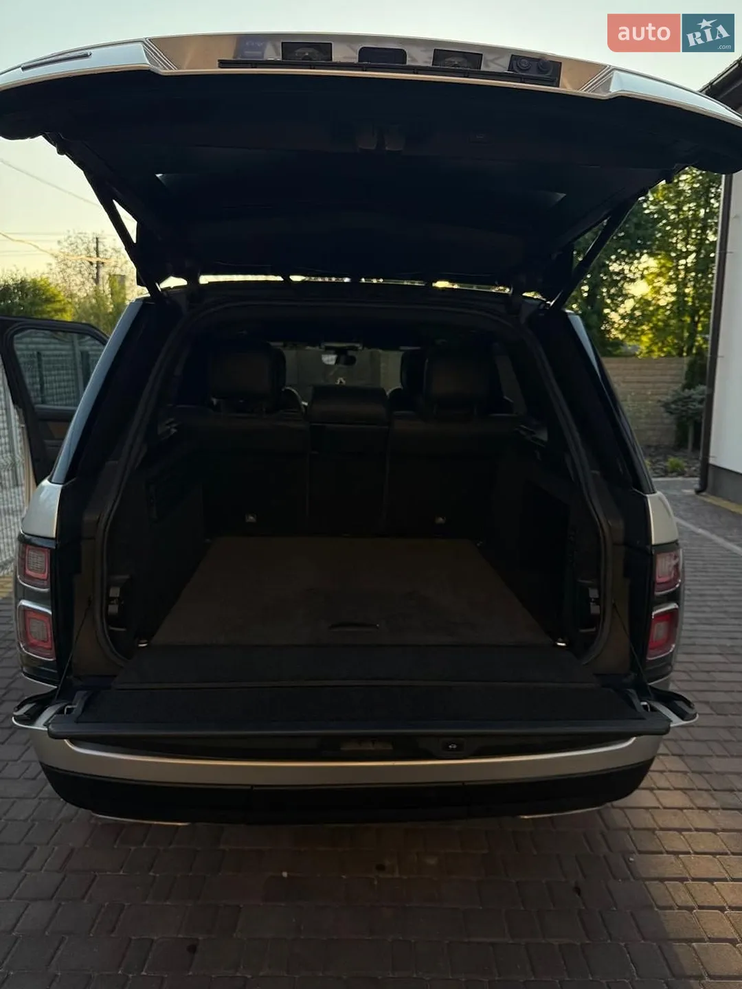 2019 Land Rover Range Rover - мініатюра 19