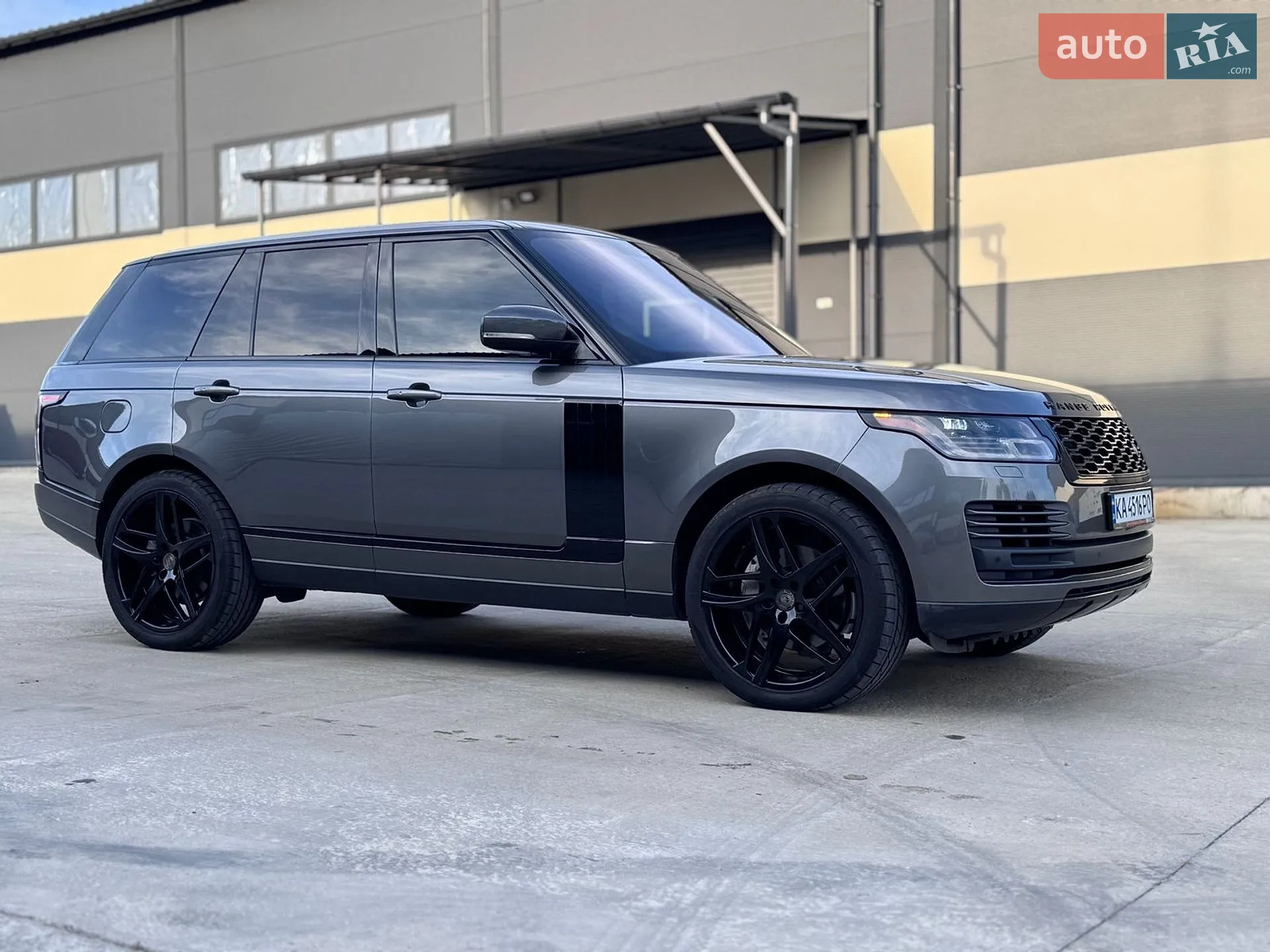 2018 Land Rover Range Rover - мініатюра 3