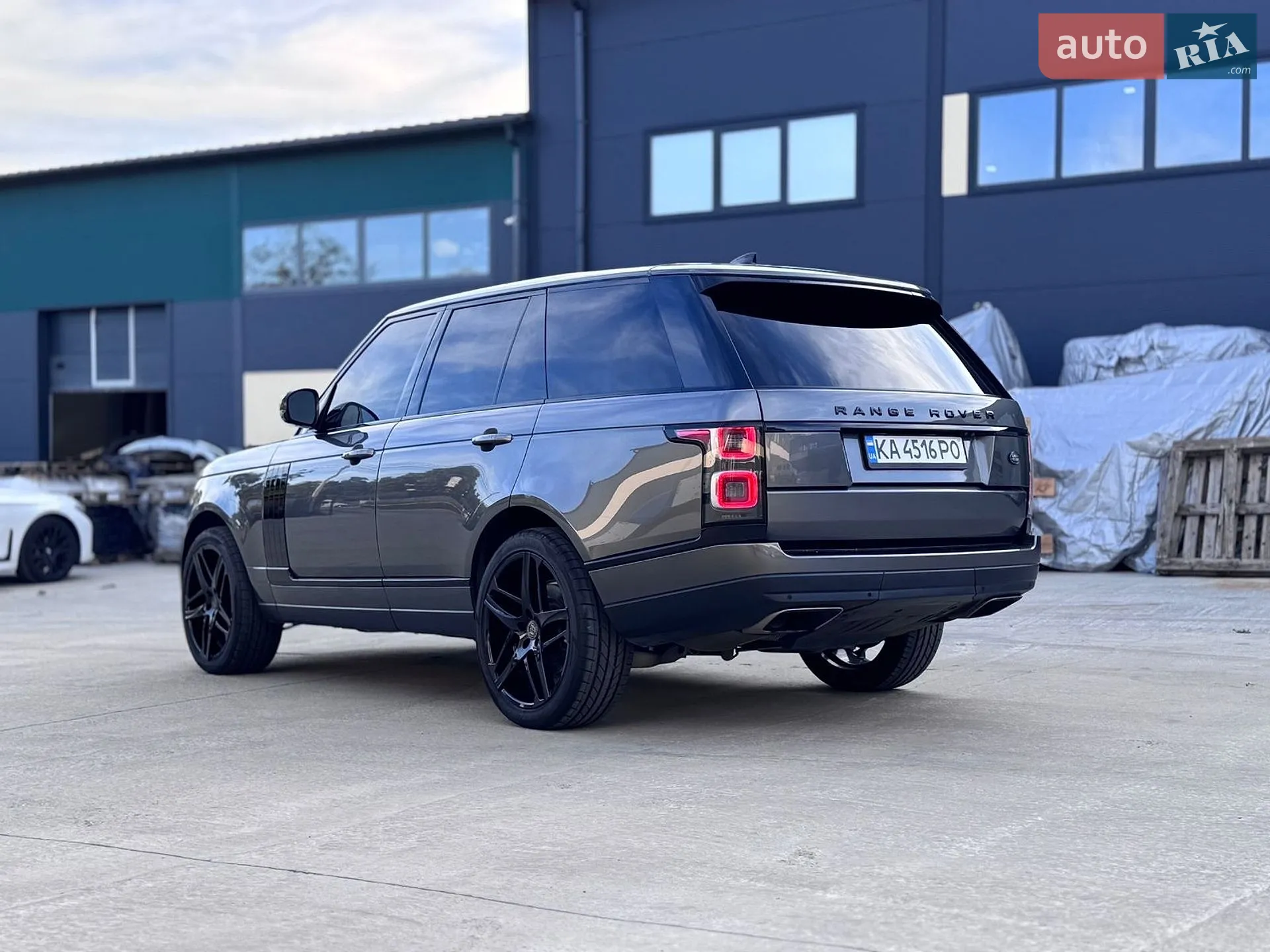 2018 Land Rover Range Rover - мініатюра 11