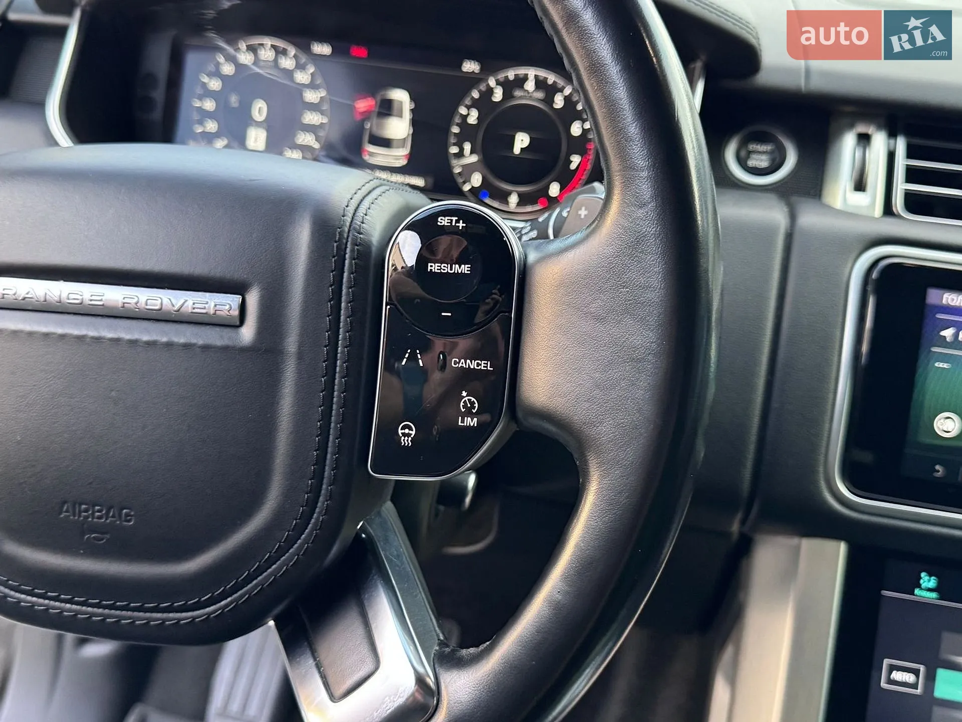 2018 Land Rover Range Rover - мініатюра 22