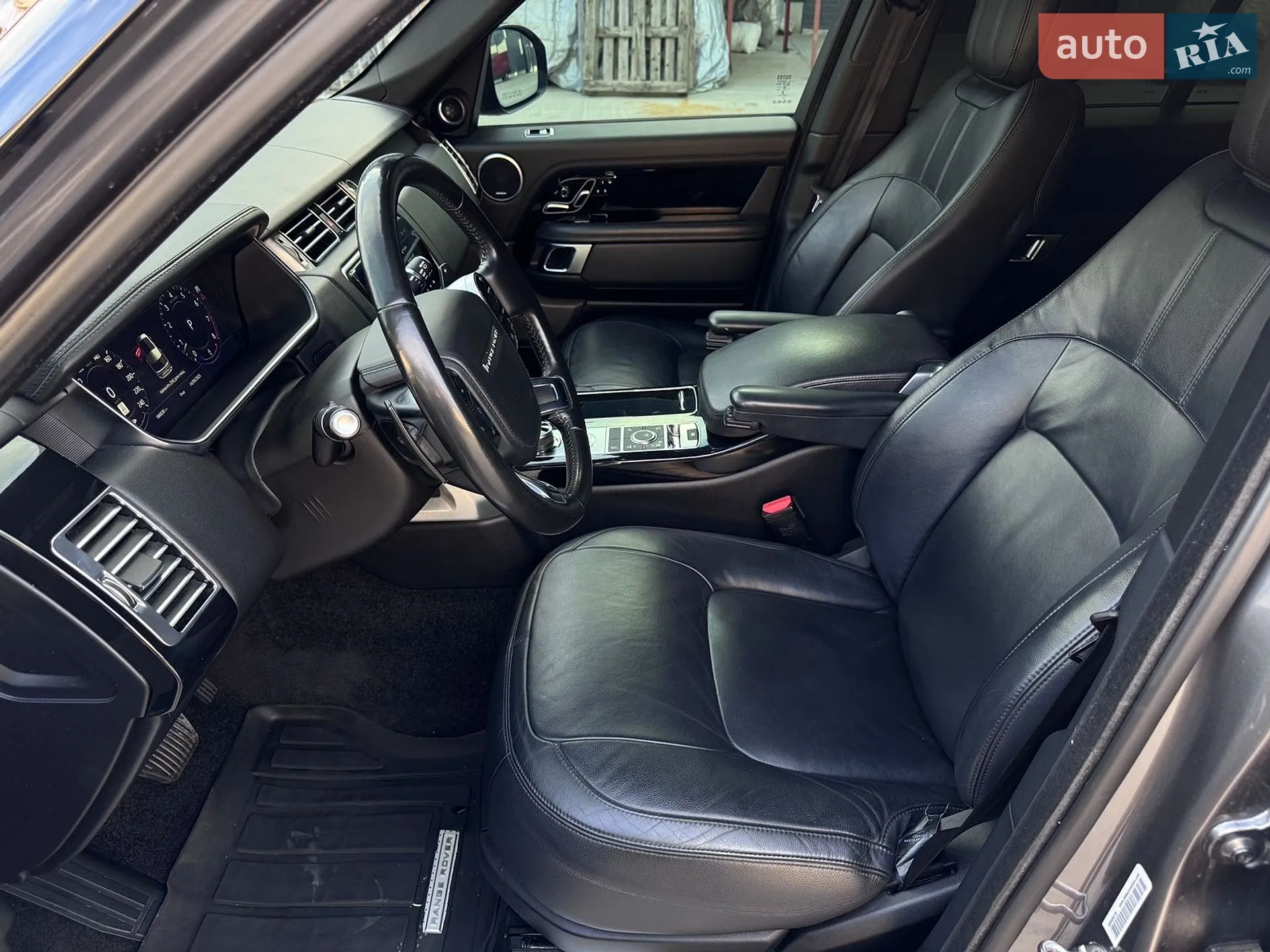 2018 Land Rover Range Rover - мініатюра 38