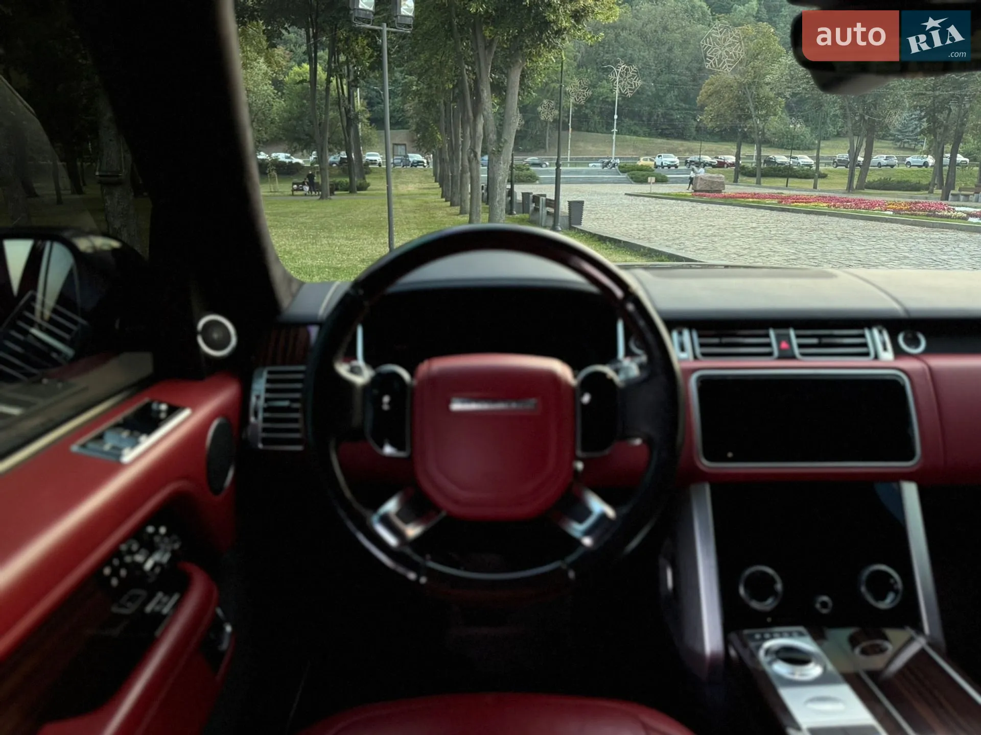 2018 Land Rover Range Rover - мініатюра 33
