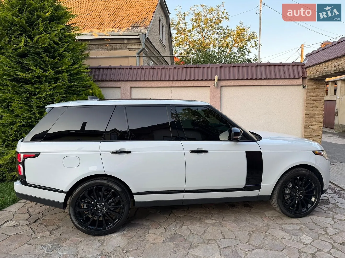 2019 Land Rover Range Rover - мініатюра 4