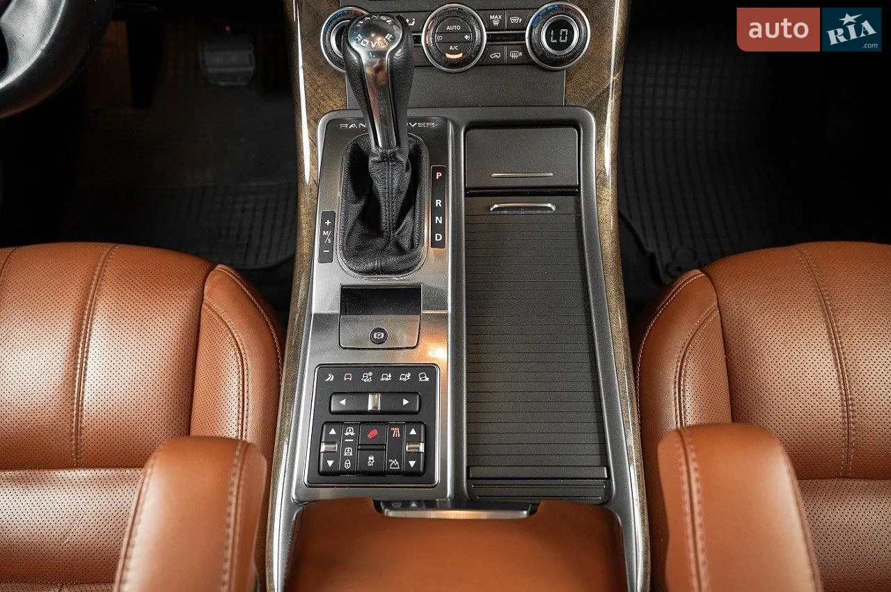 2012 Land Rover Range Rover - мініатюра 28