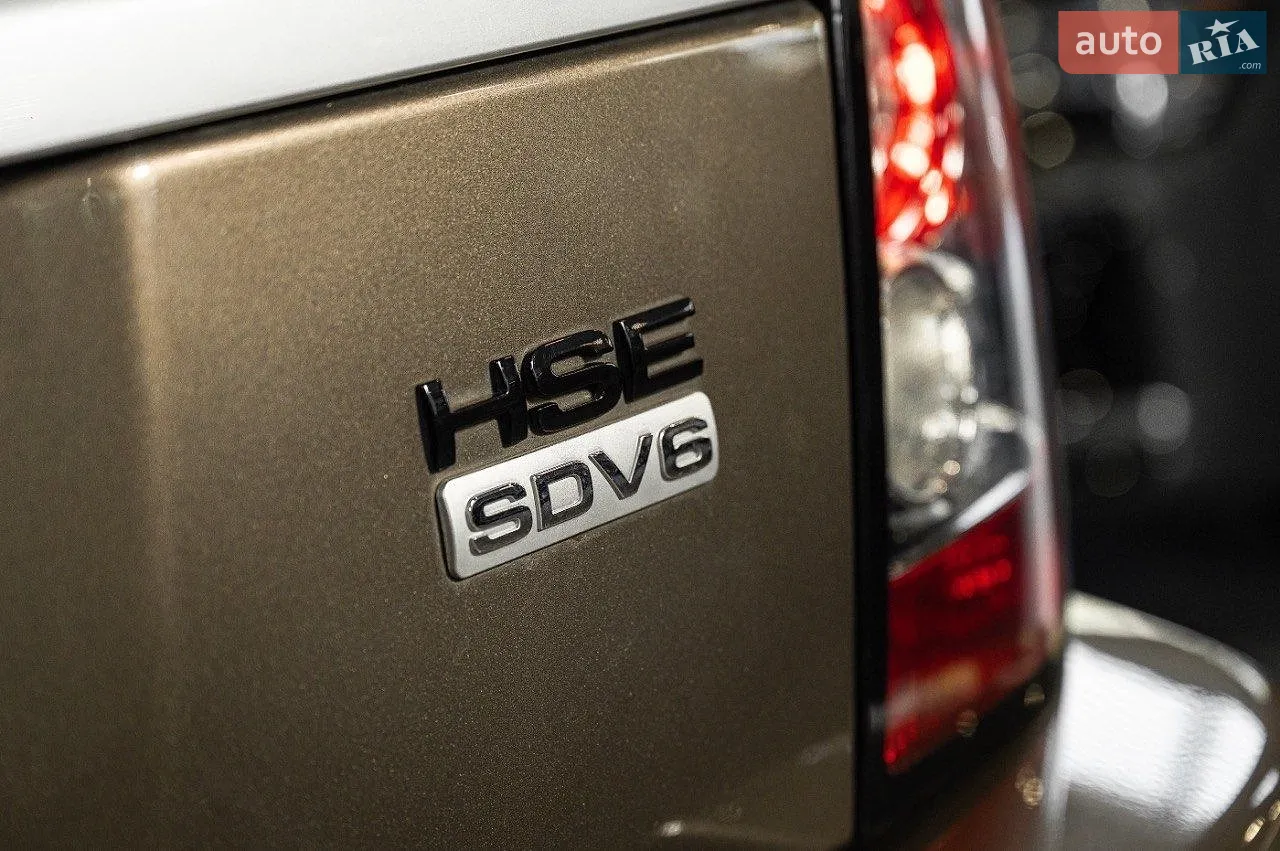 2012 Land Rover Range Rover - мініатюра 31
