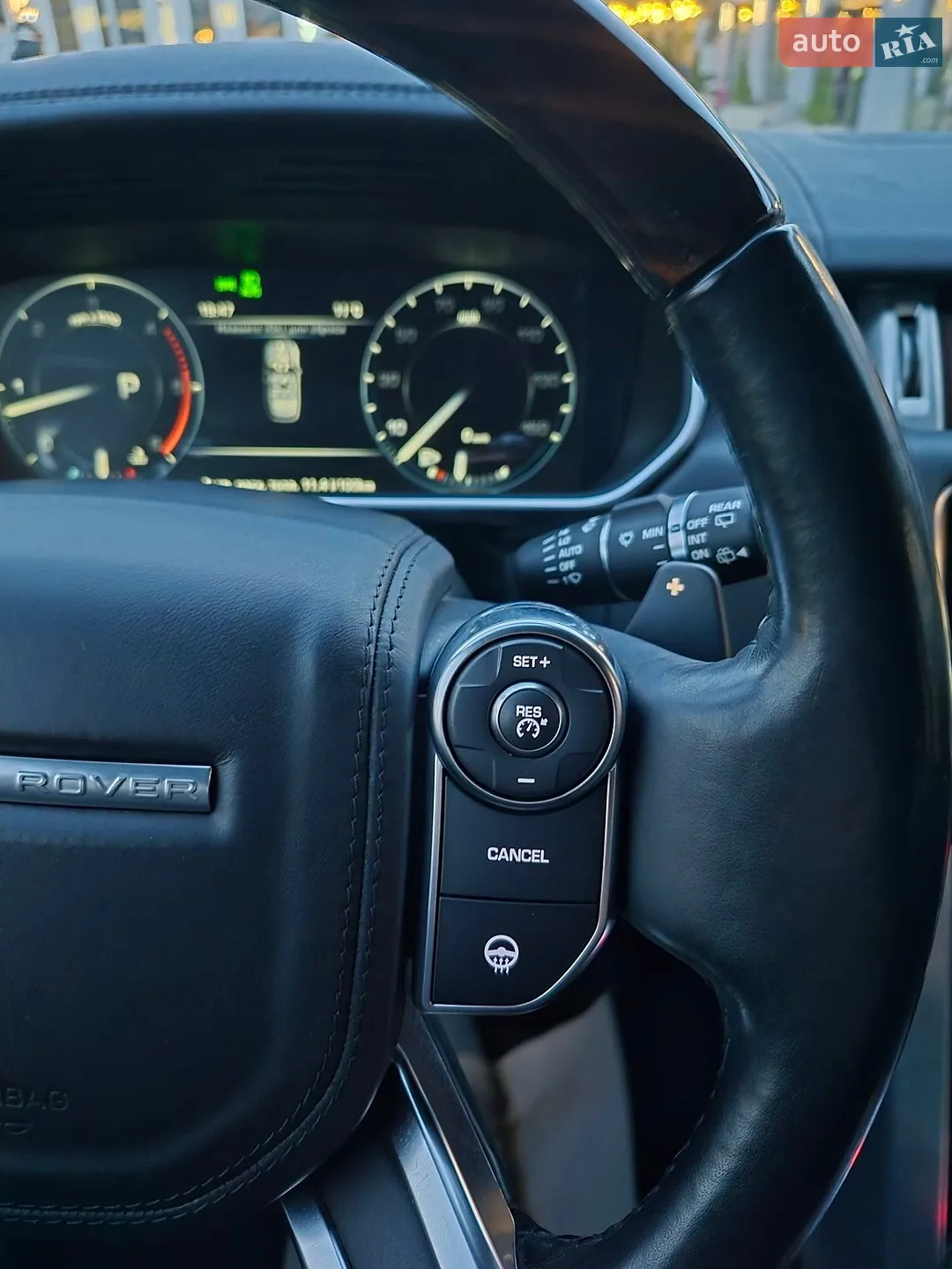 2016 Land Rover Range Rover - мініатюра 27