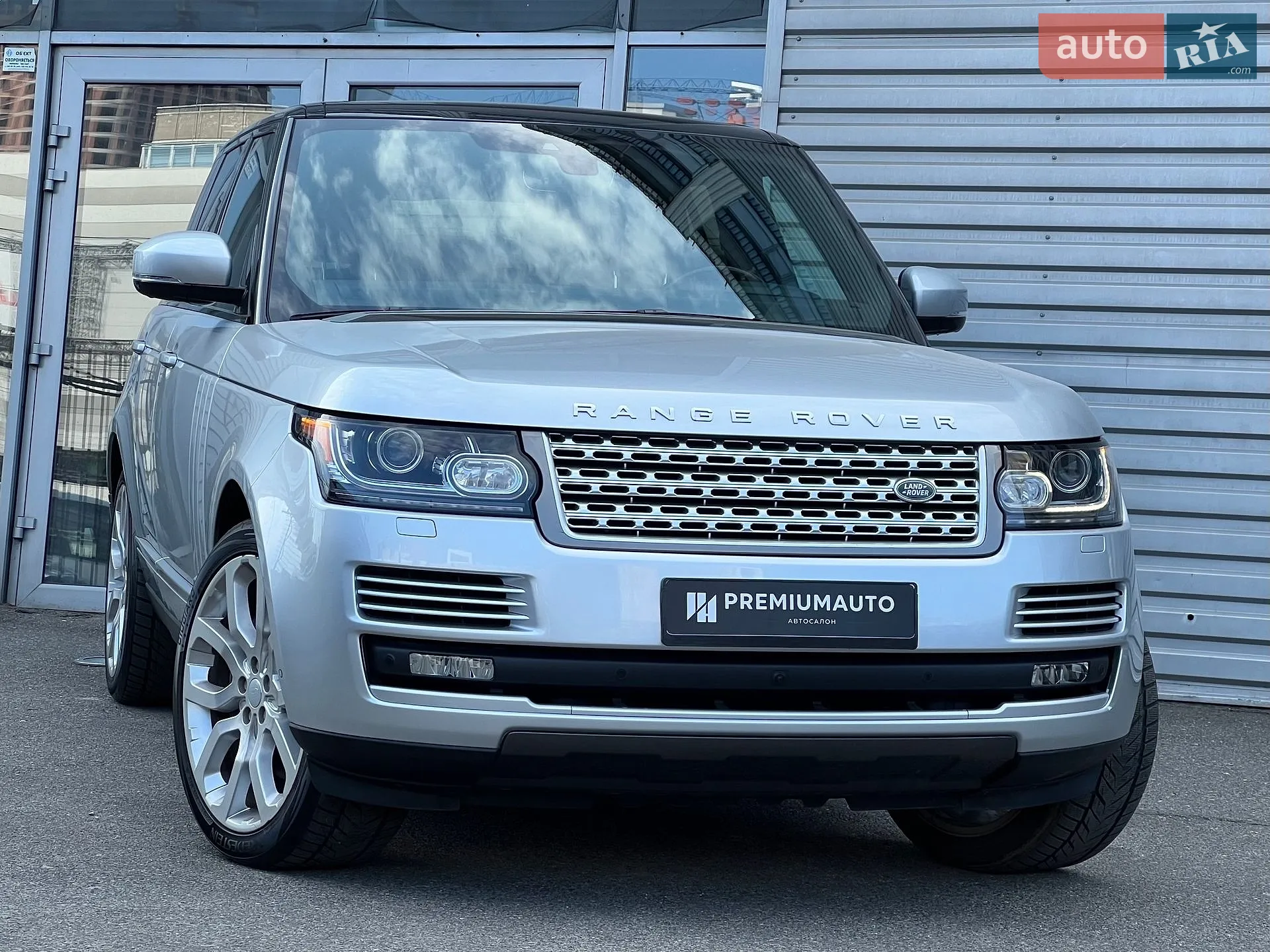 2017 Land Rover Range Rover - мініатюра 2