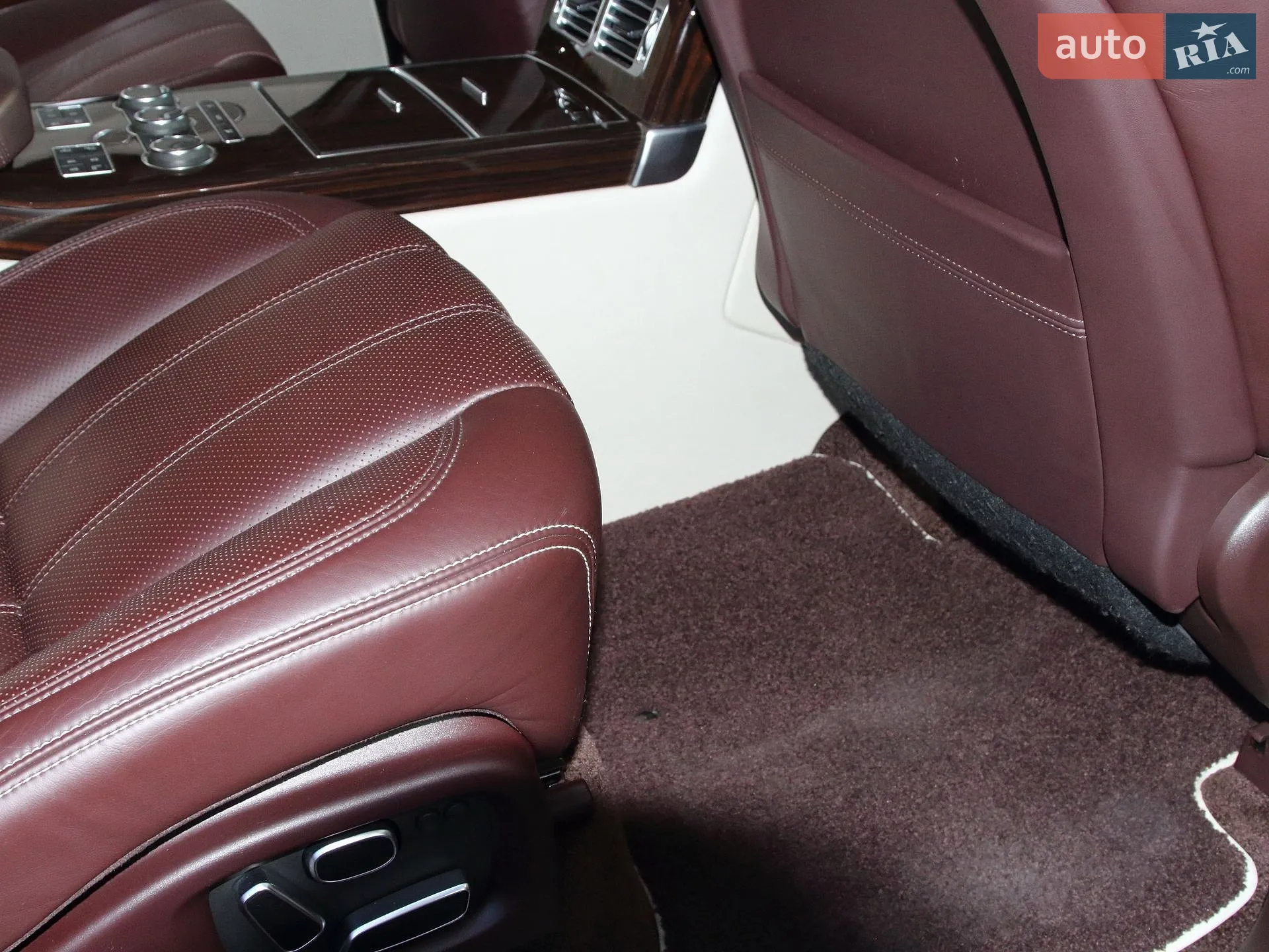 2014 Land Rover Range Rover - мініатюра 16