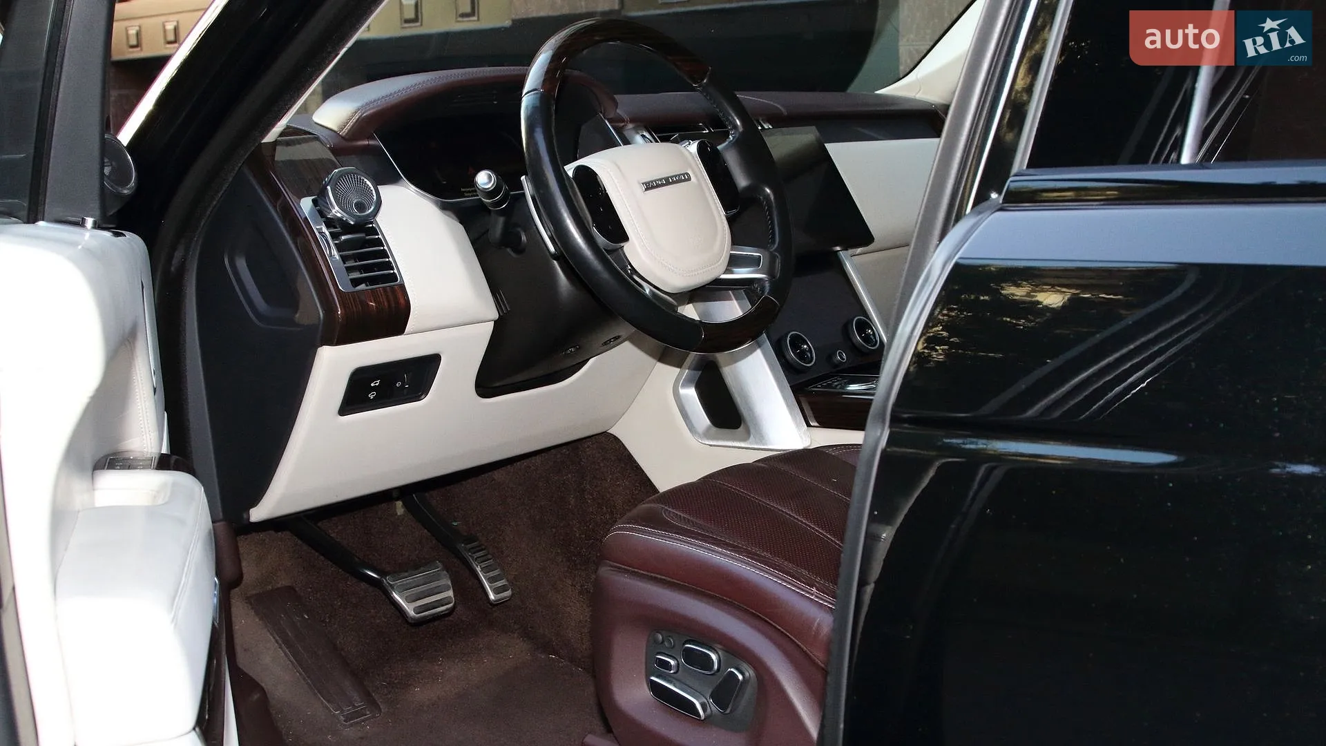 2014 Land Rover Range Rover - мініатюра 20