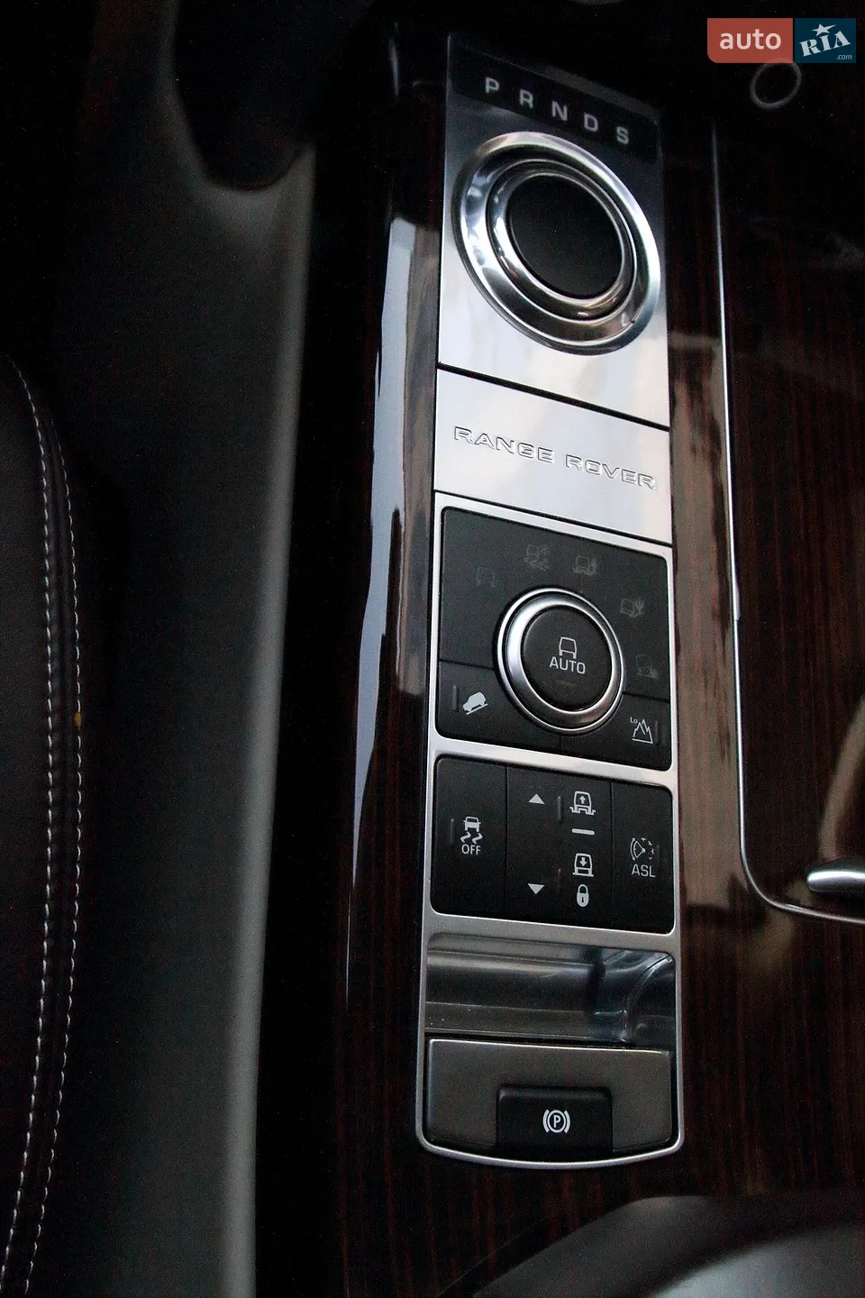 2014 Land Rover Range Rover - мініатюра 25
