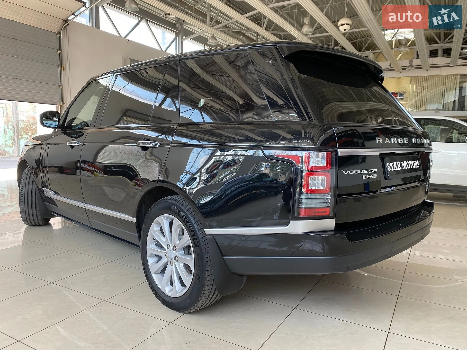 2016 Land Rover Range Rover - мініатюра 9