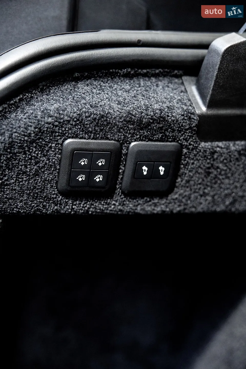 2018 Land Rover Range Rover - мініатюра 23