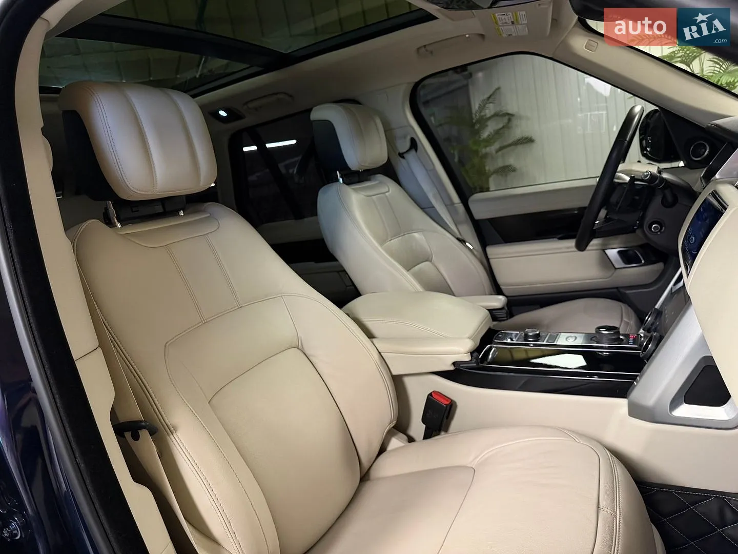 2020 Land Rover Range Rover - мініатюра 35