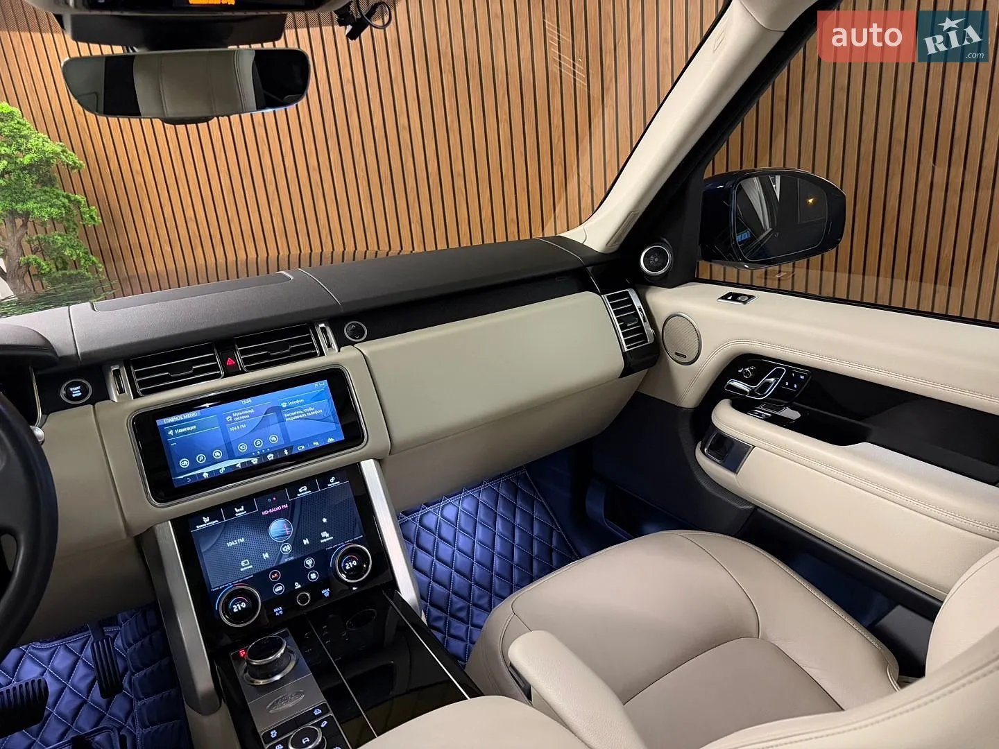 2020 Land Rover Range Rover - мініатюра 32