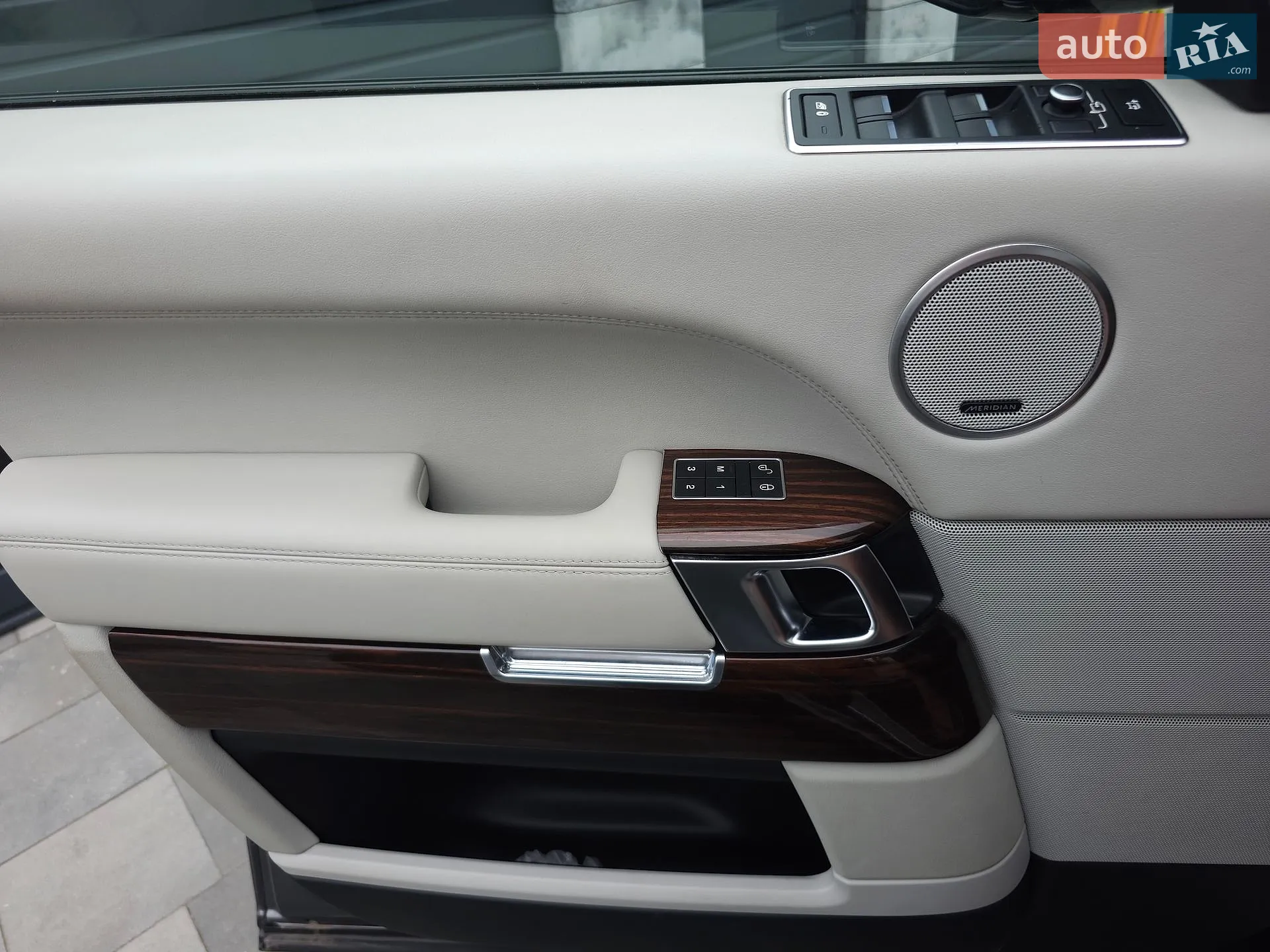2015 Land Rover Range Rover - мініатюра 14