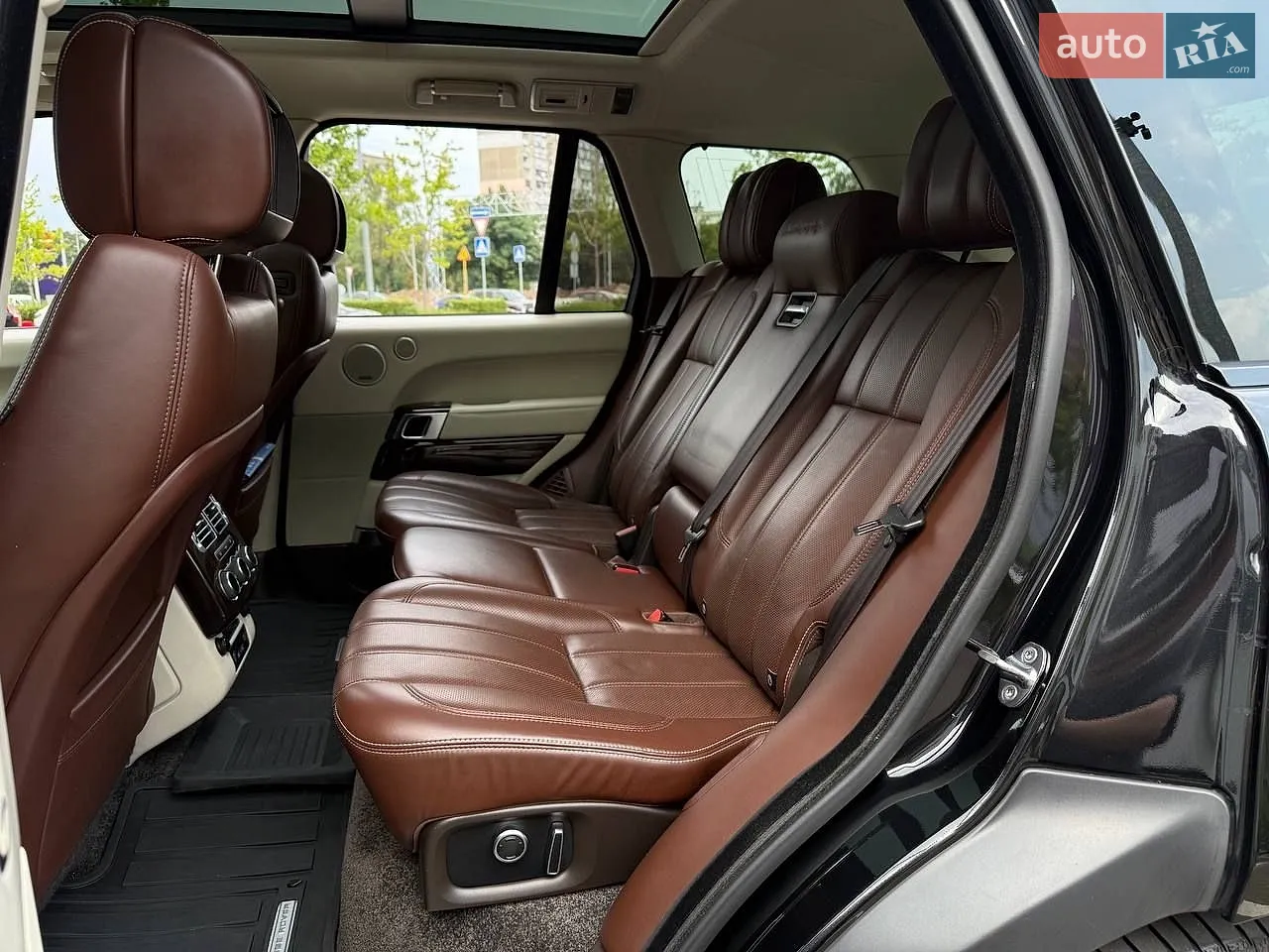 2017 Land Rover Range Rover - мініатюра 14