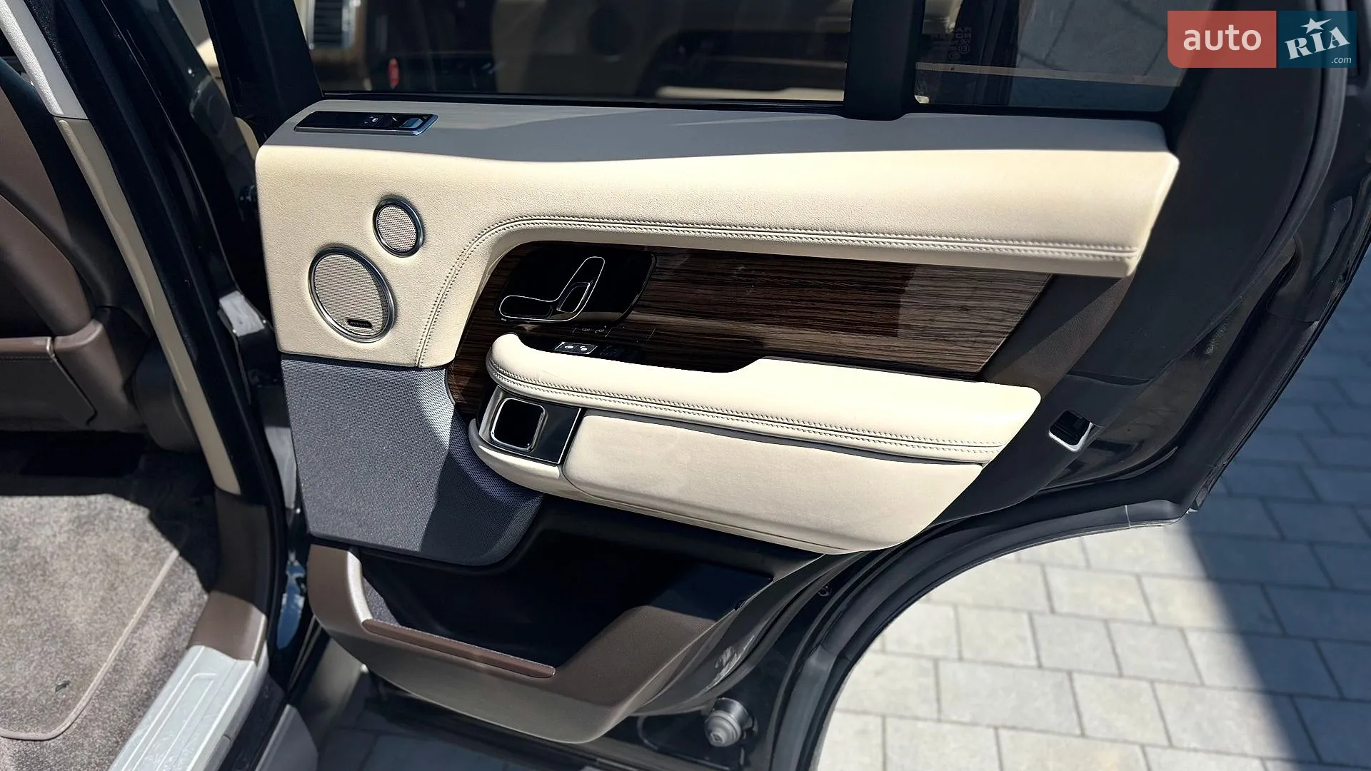 2018 Land Rover Range Rover - мініатюра 41