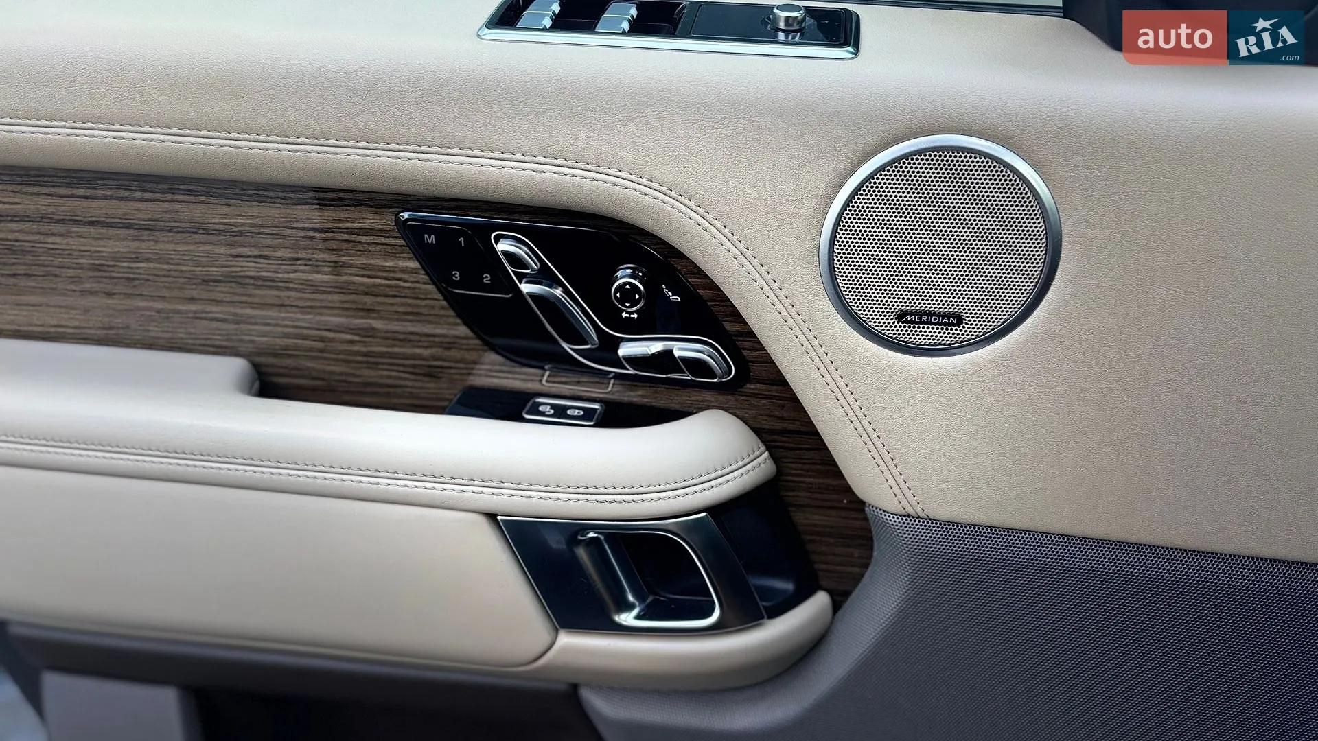 2018 Land Rover Range Rover - мініатюра 44