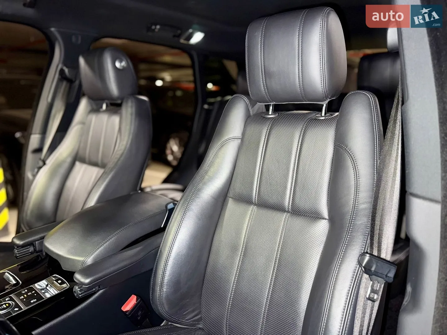 2013 Land Rover Range Rover - мініатюра 20