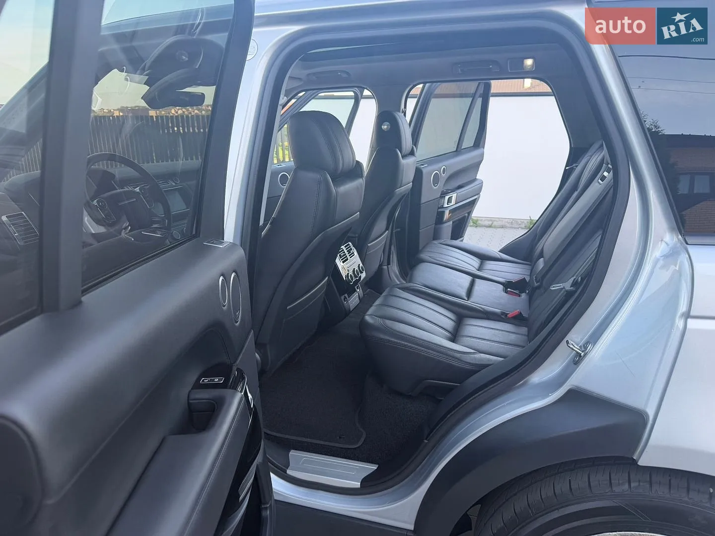 2017 Land Rover Range Rover - мініатюра 13