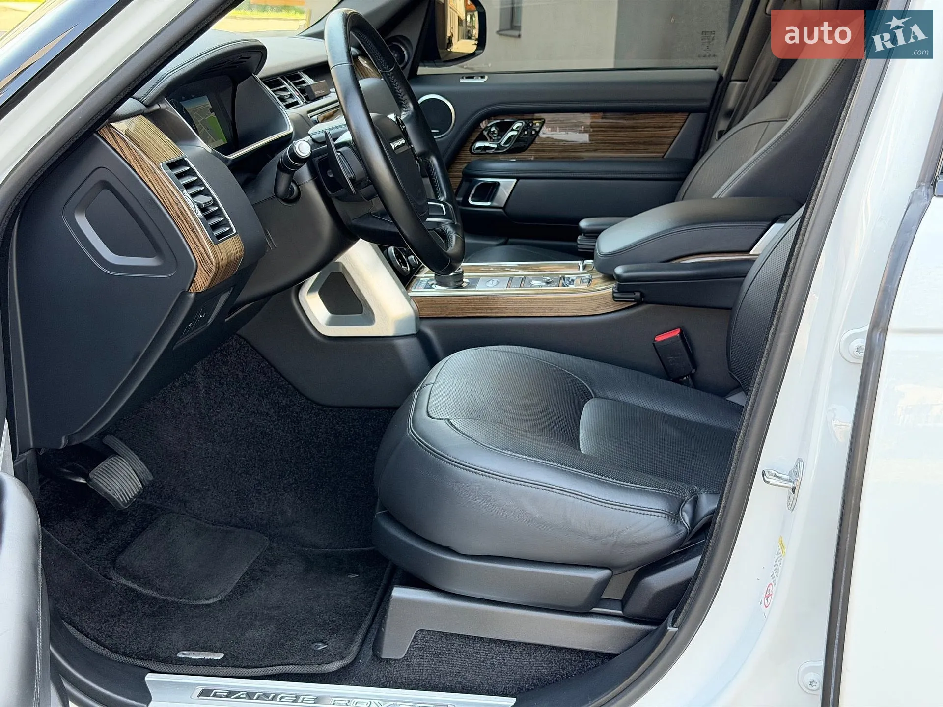 2017 Land Rover Range Rover - мініатюра 39