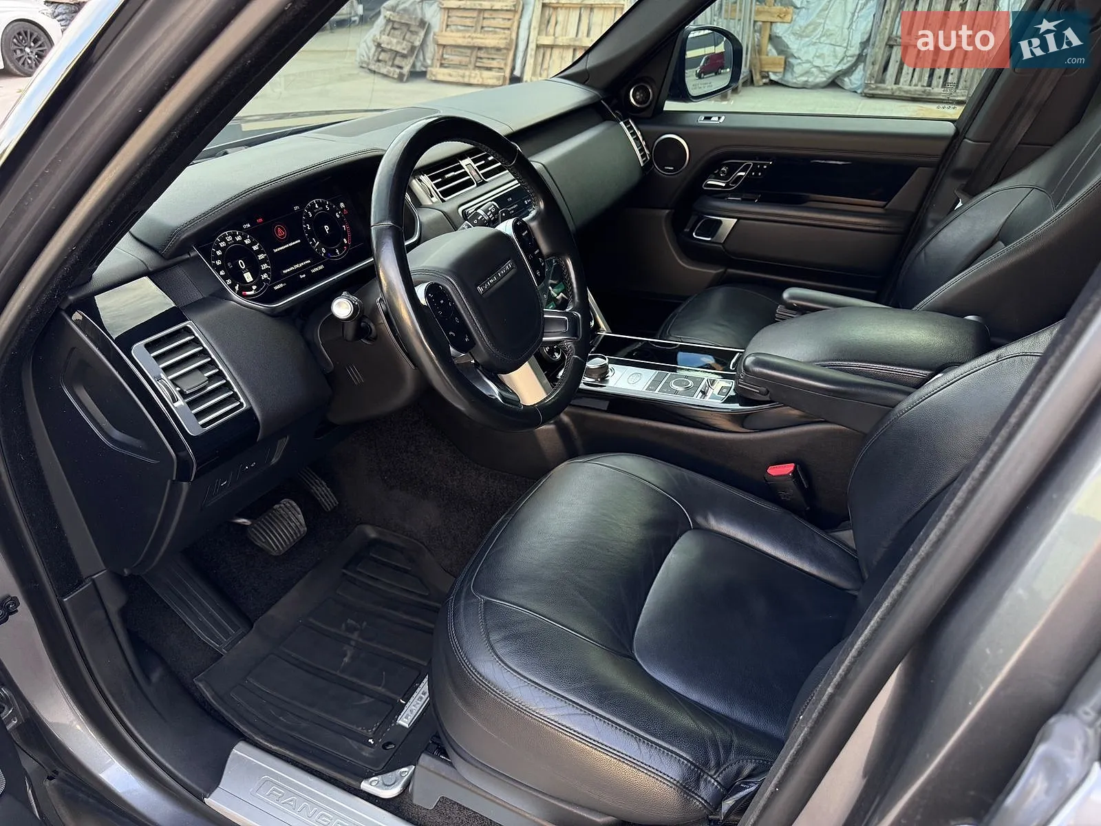 2018 Land Rover Range Rover - мініатюра 38