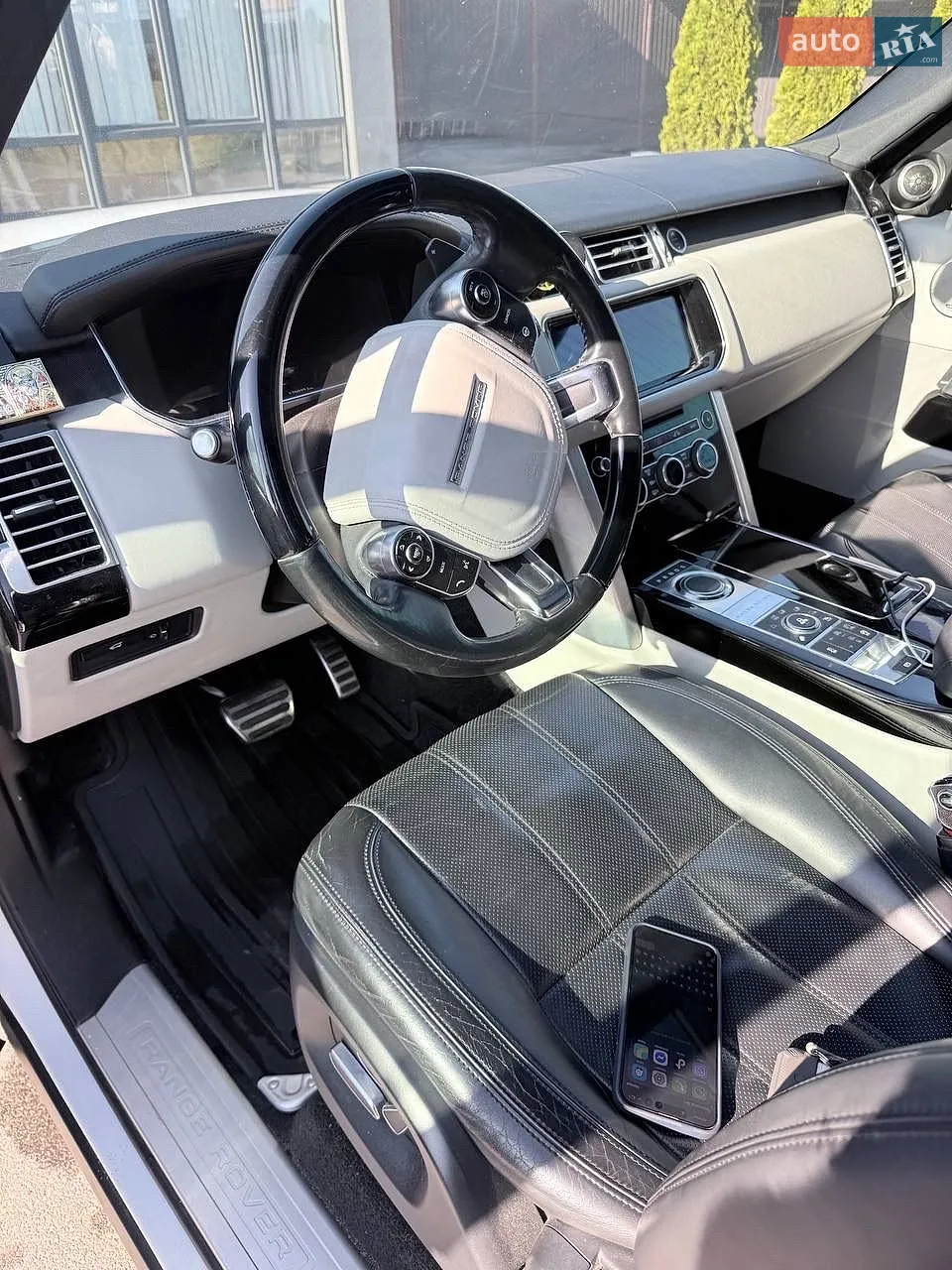 2015 Land Rover Range Rover - мініатюра 13
