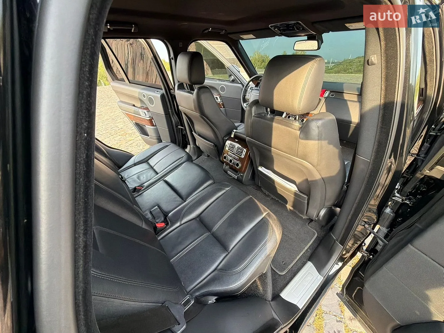 2015 Land Rover Range Rover - мініатюра 27