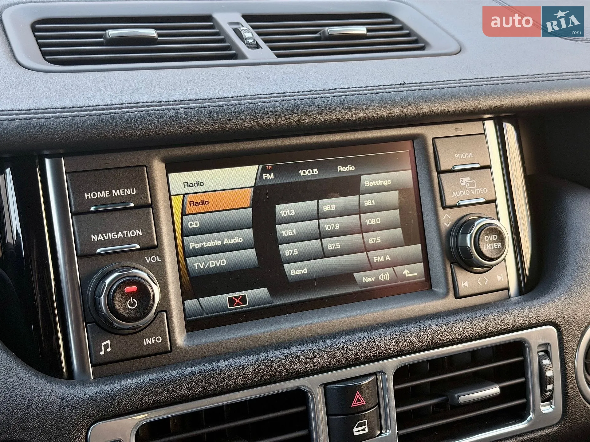 2011 Land Rover Range Rover - мініатюра 16