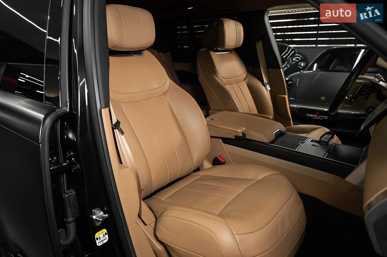 2025 Land Rover Range Rover - мініатюра 22