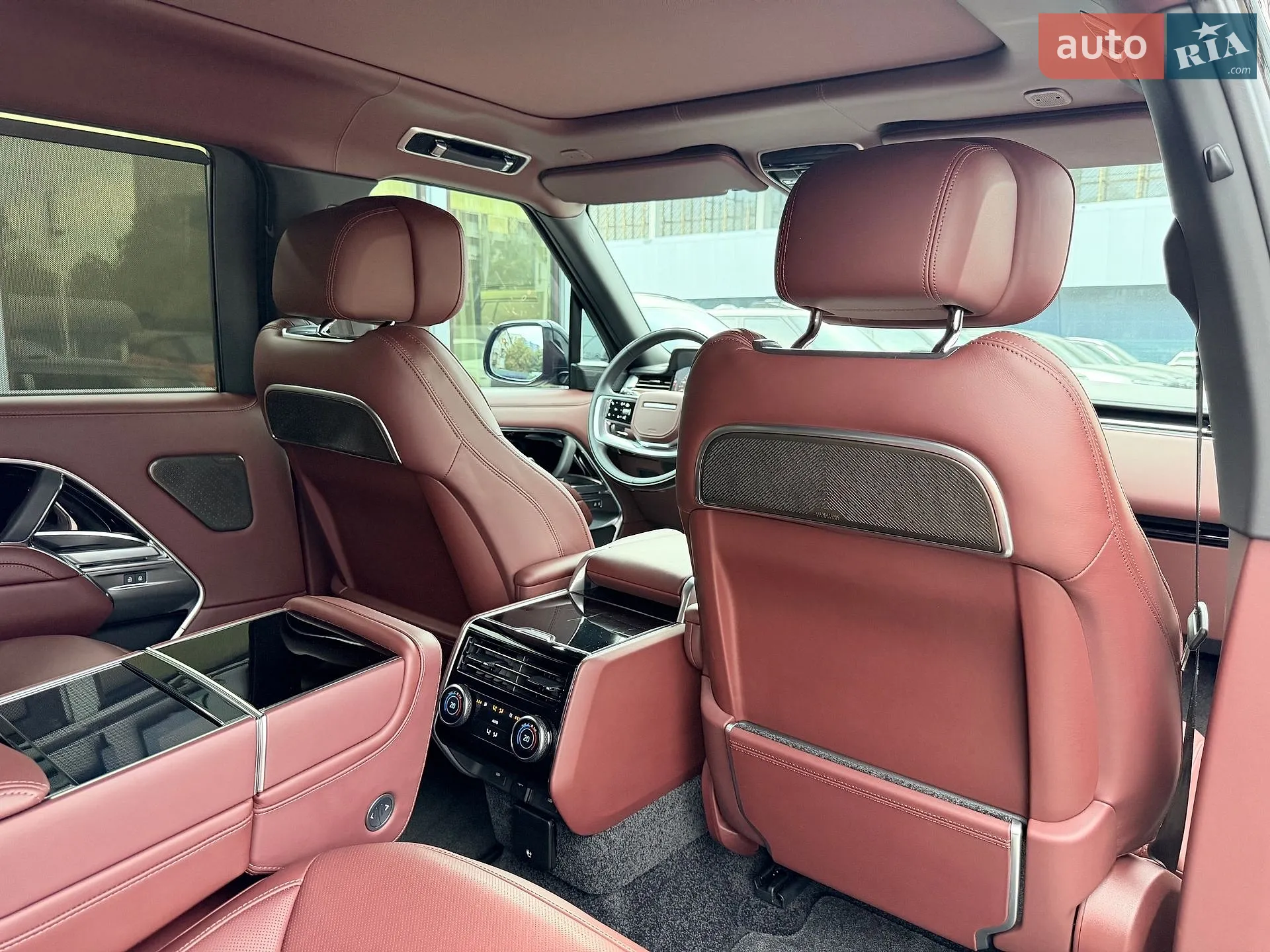 2025 Land Rover Range Rover - мініатюра 23