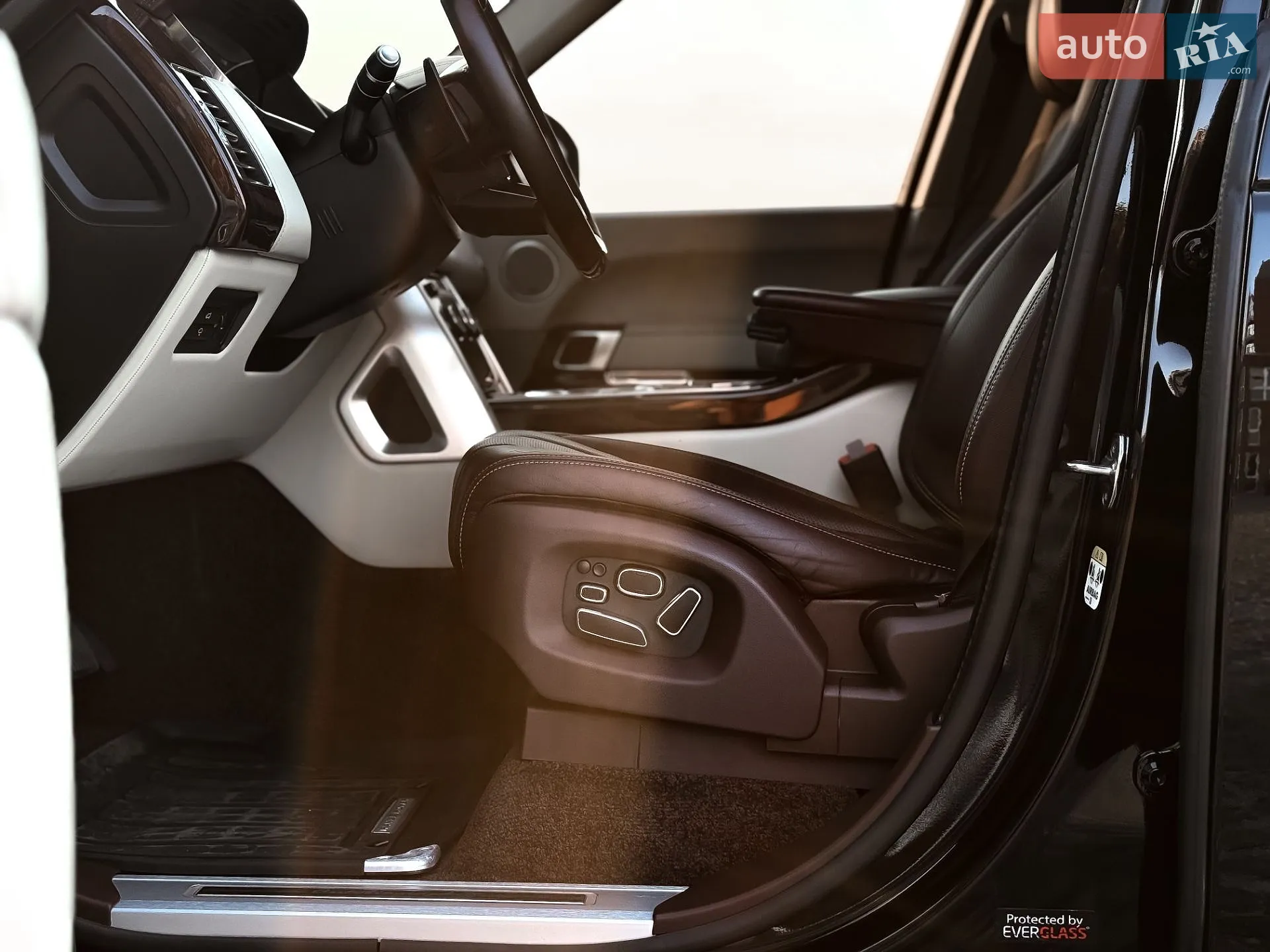 2013 Land Rover Range Rover - мініатюра 13