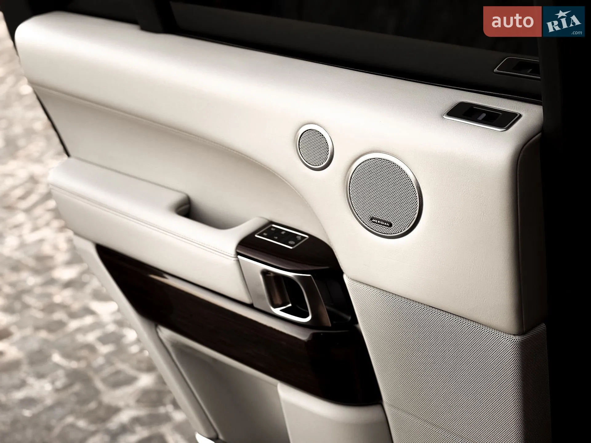 2013 Land Rover Range Rover - мініатюра 23