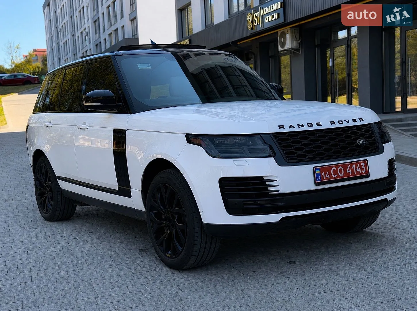 2018 Land Rover Range Rover - мініатюра 8