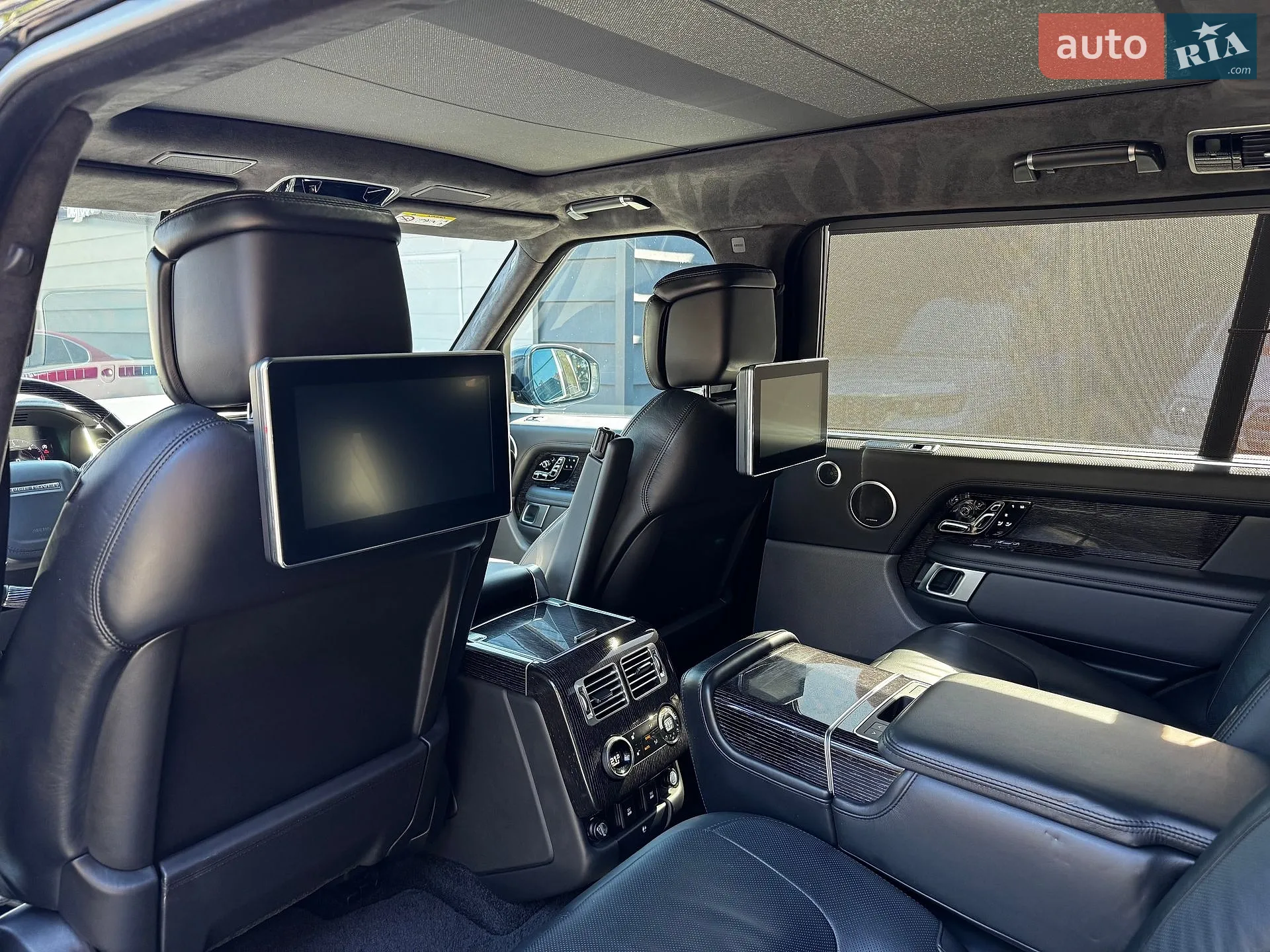 2020 Land Rover Range Rover - мініатюра 12