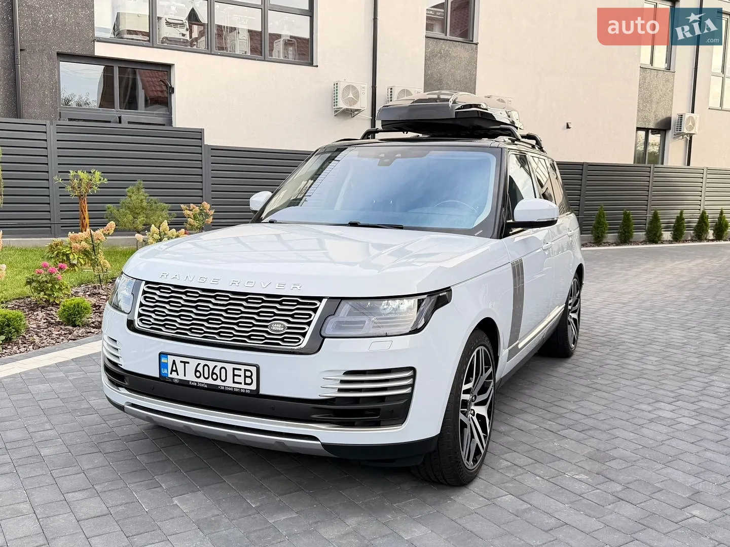 2017 Land Rover Range Rover - мініатюра 2