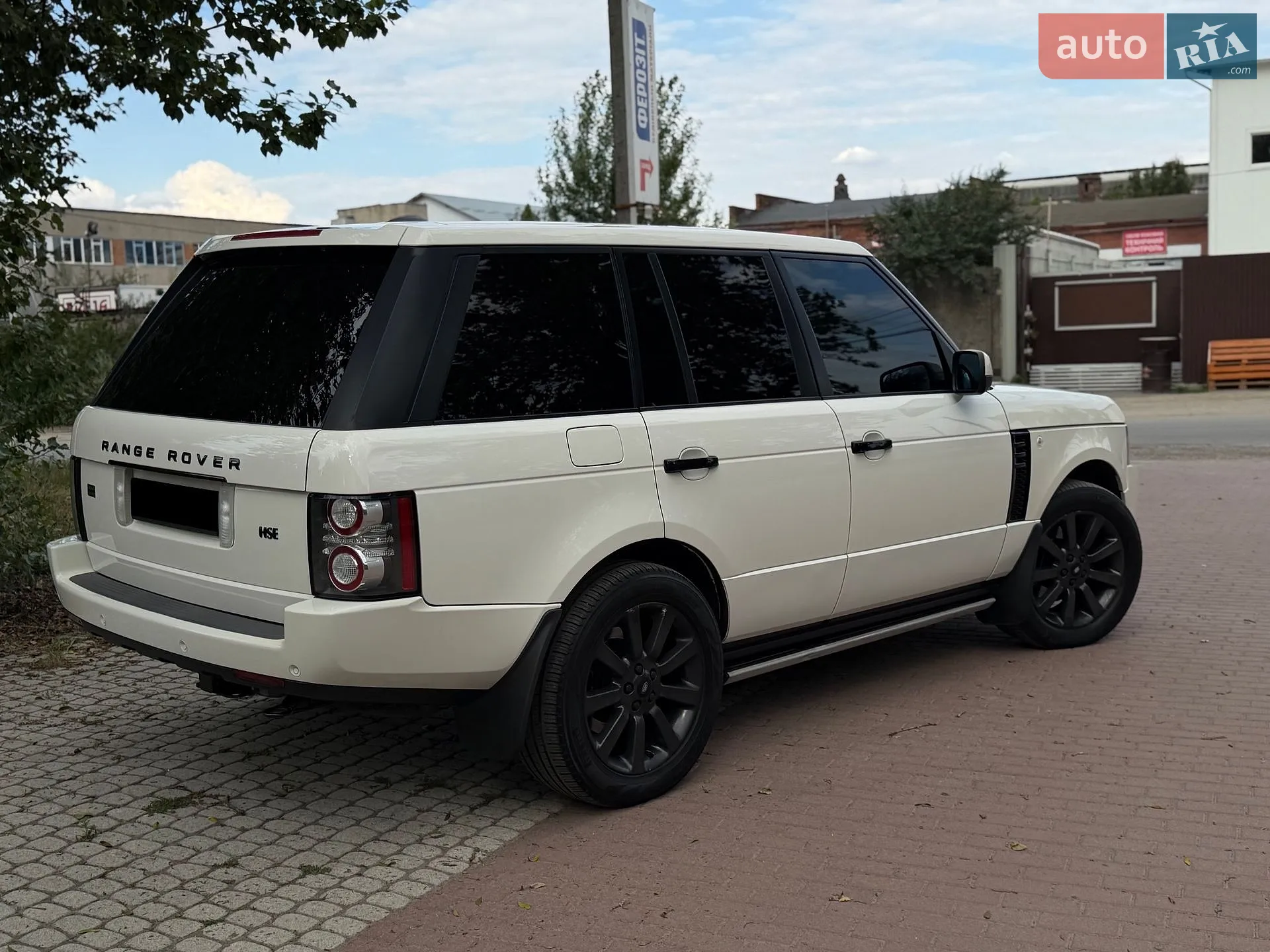 2010 Land Rover Range Rover - мініатюра 8