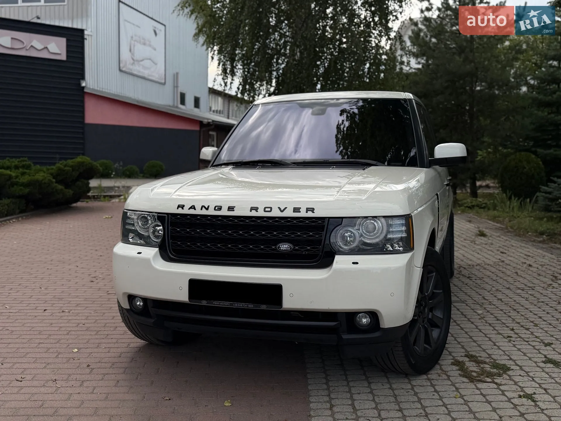 2010 Land Rover Range Rover - мініатюра 12